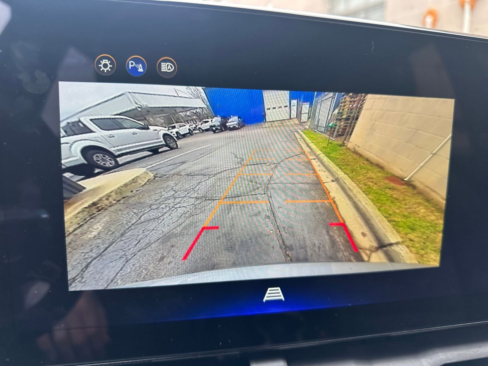 Thumbnail: 2025 Chevrolet Equinox - 17