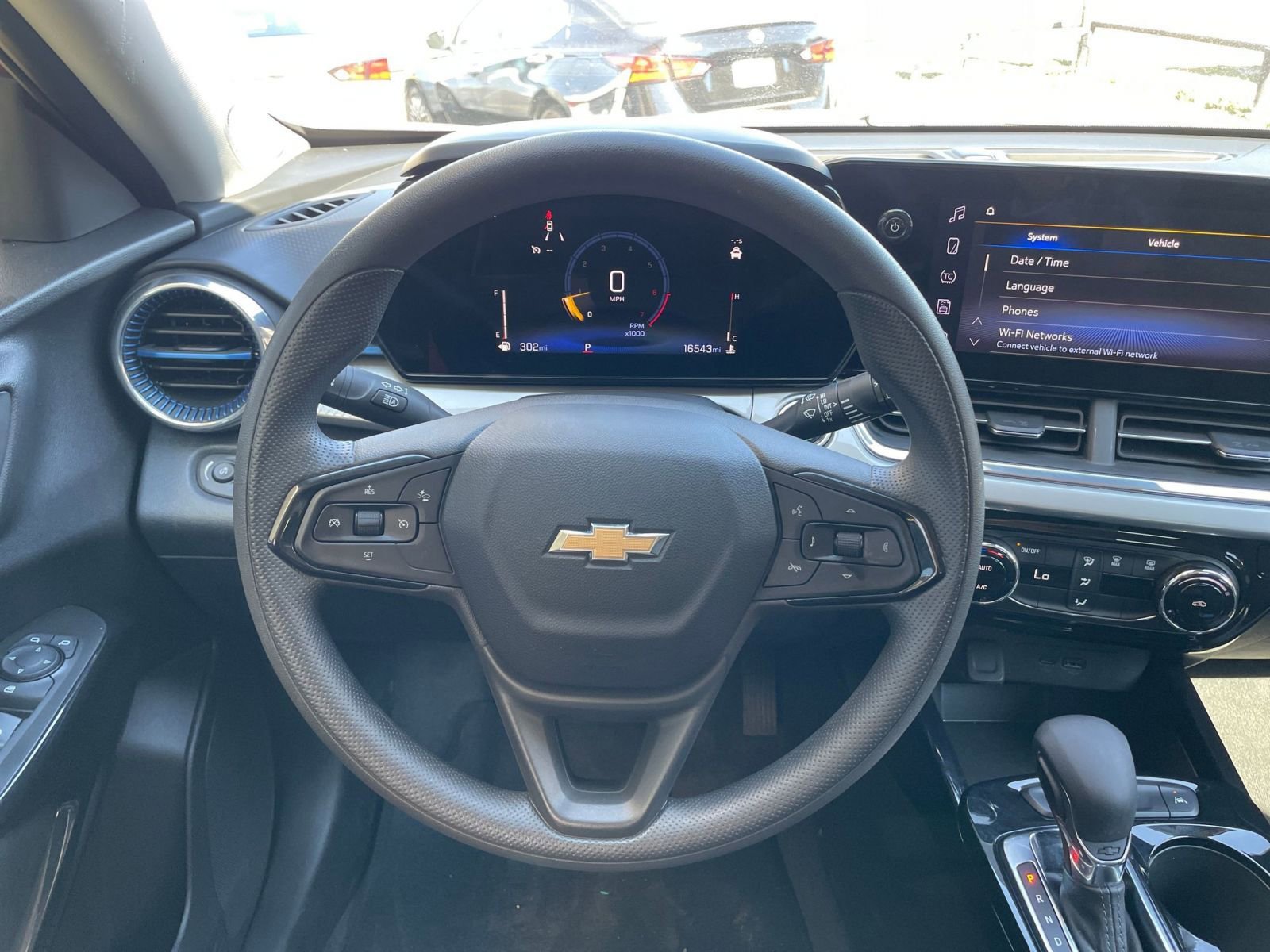 Thumbnail: 2025 Chevrolet Trax - 27