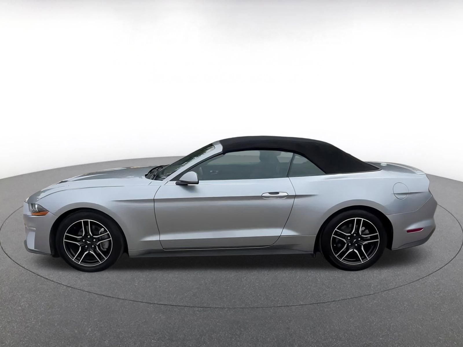 Thumbnail: 2023 Ford Mustang - 8
