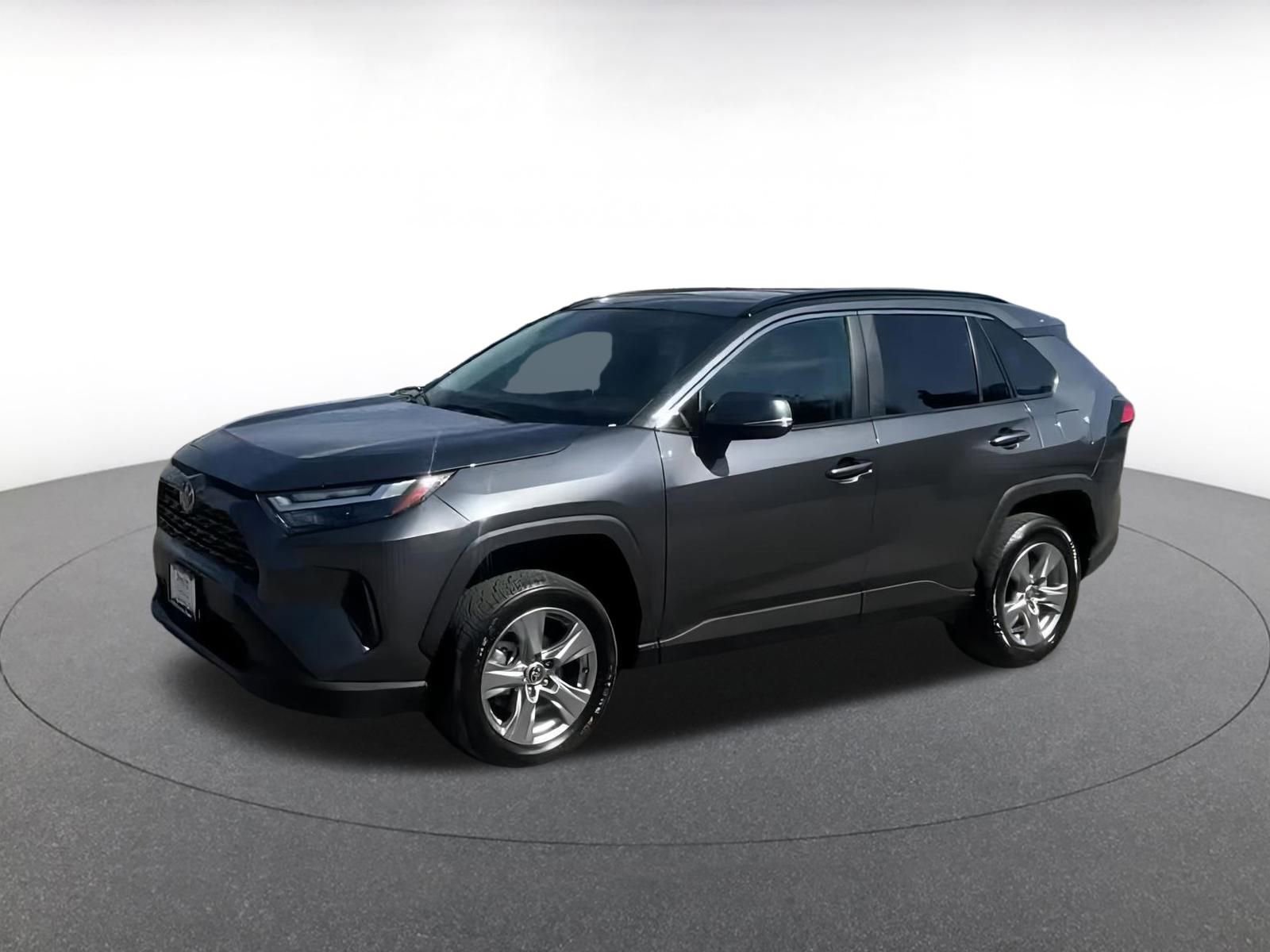 Thumbnail: 2025 Toyota RAV4 - 8