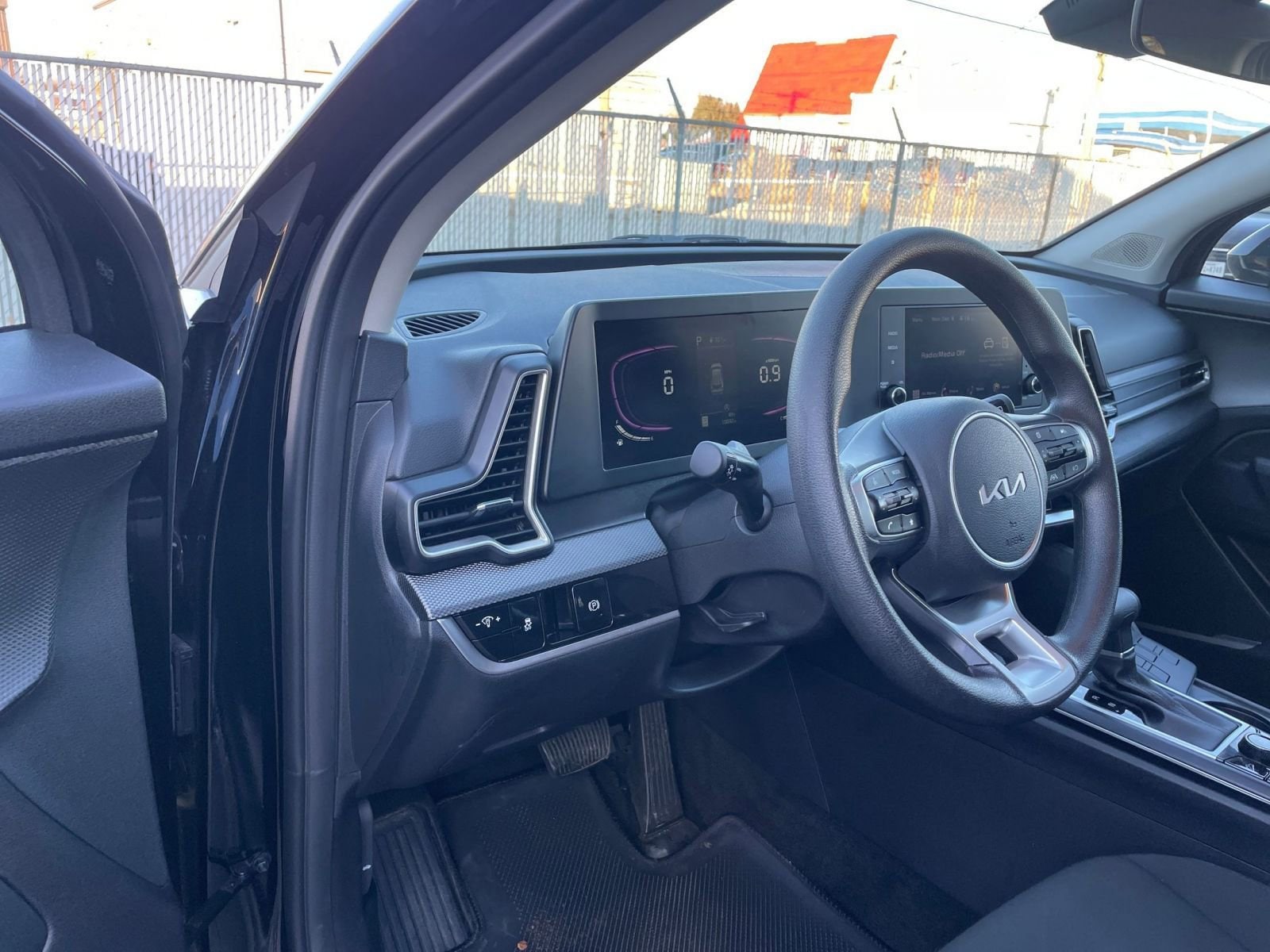 Thumbnail: 2025 Kia Sportage - 33