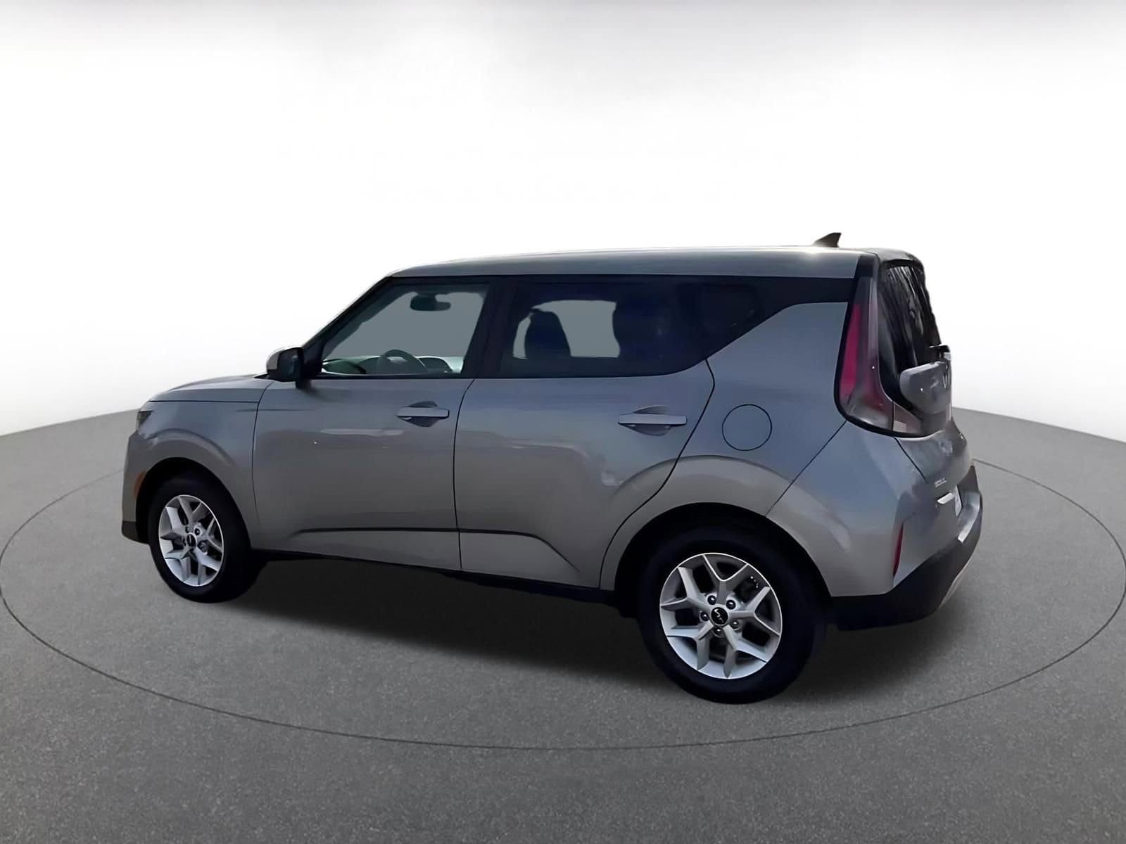 Thumbnail: 2025 Kia Soul - 10