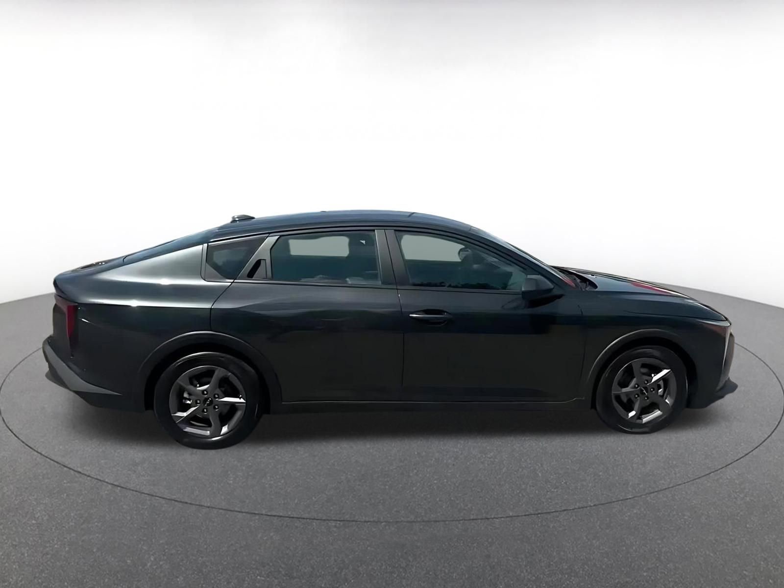 Thumbnail: 2025 Kia K4 - 16