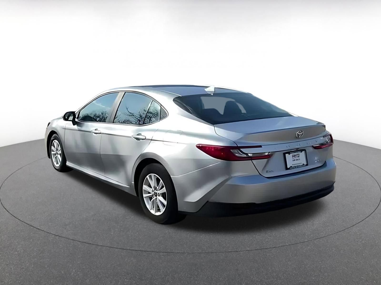 Thumbnail: 2025 Toyota Camry - 12