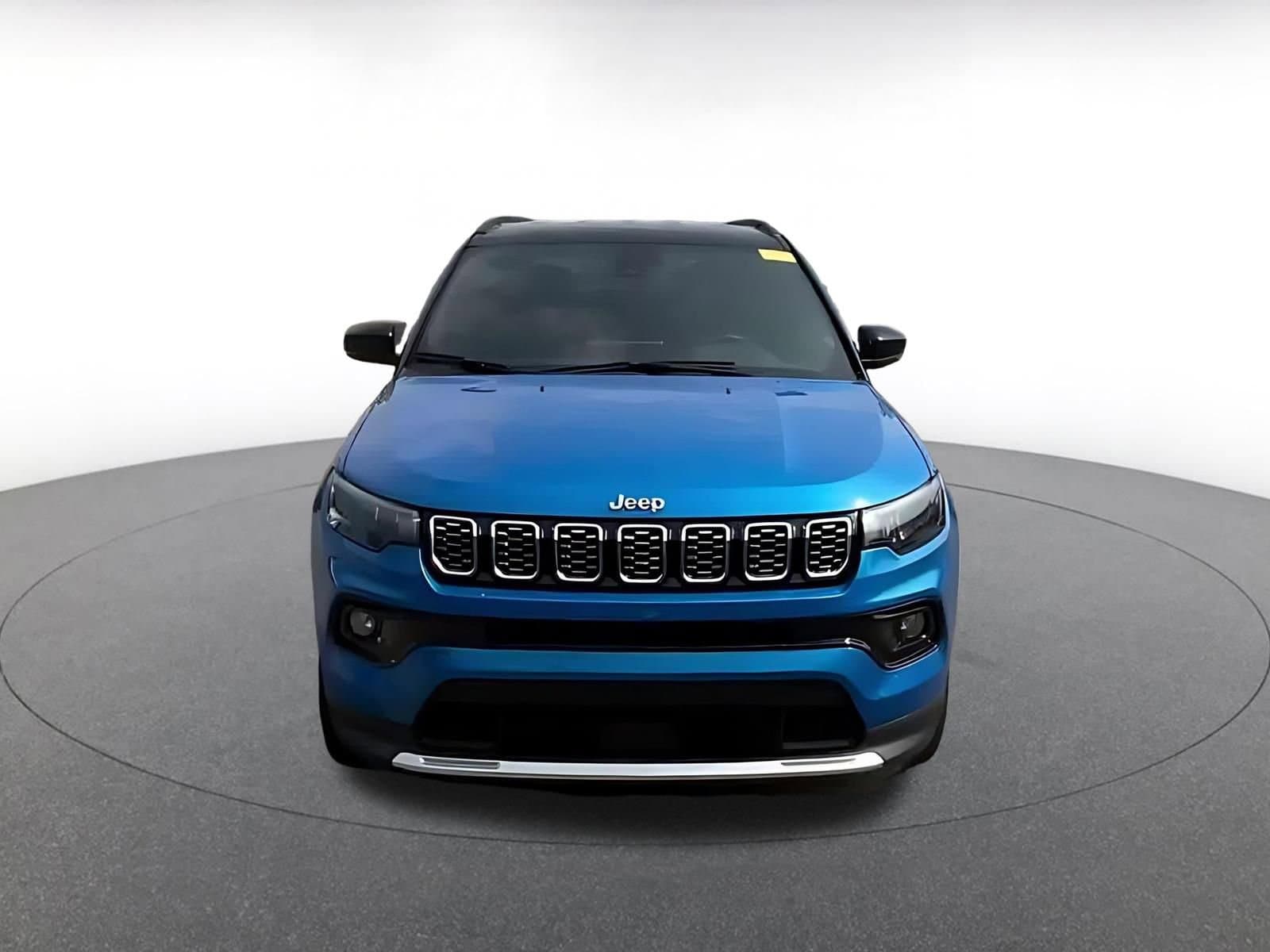 Thumbnail: 2025 Jeep Compass - 4