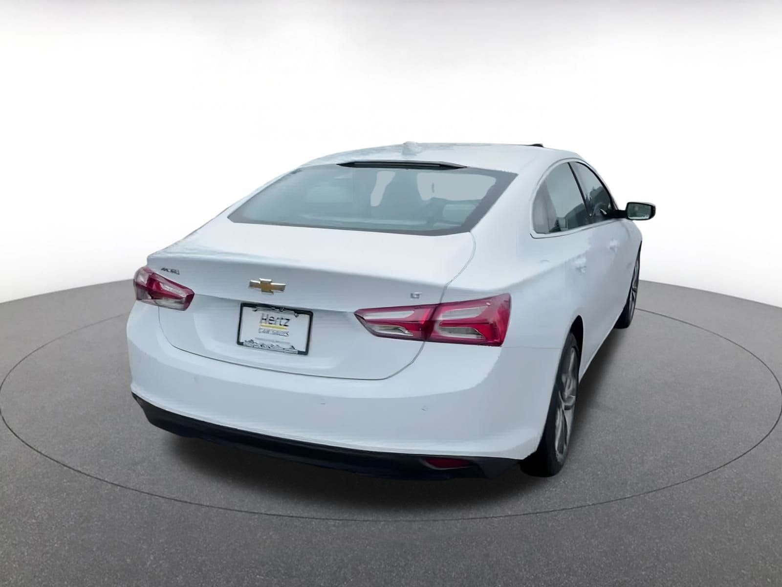 Thumbnail: 2024 Chevrolet Malibu - 14
