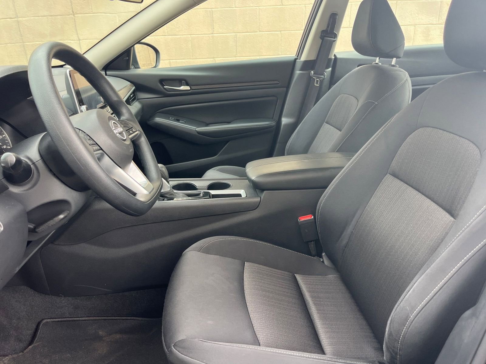 Thumbnail: 2025 Nissan Altima - 25