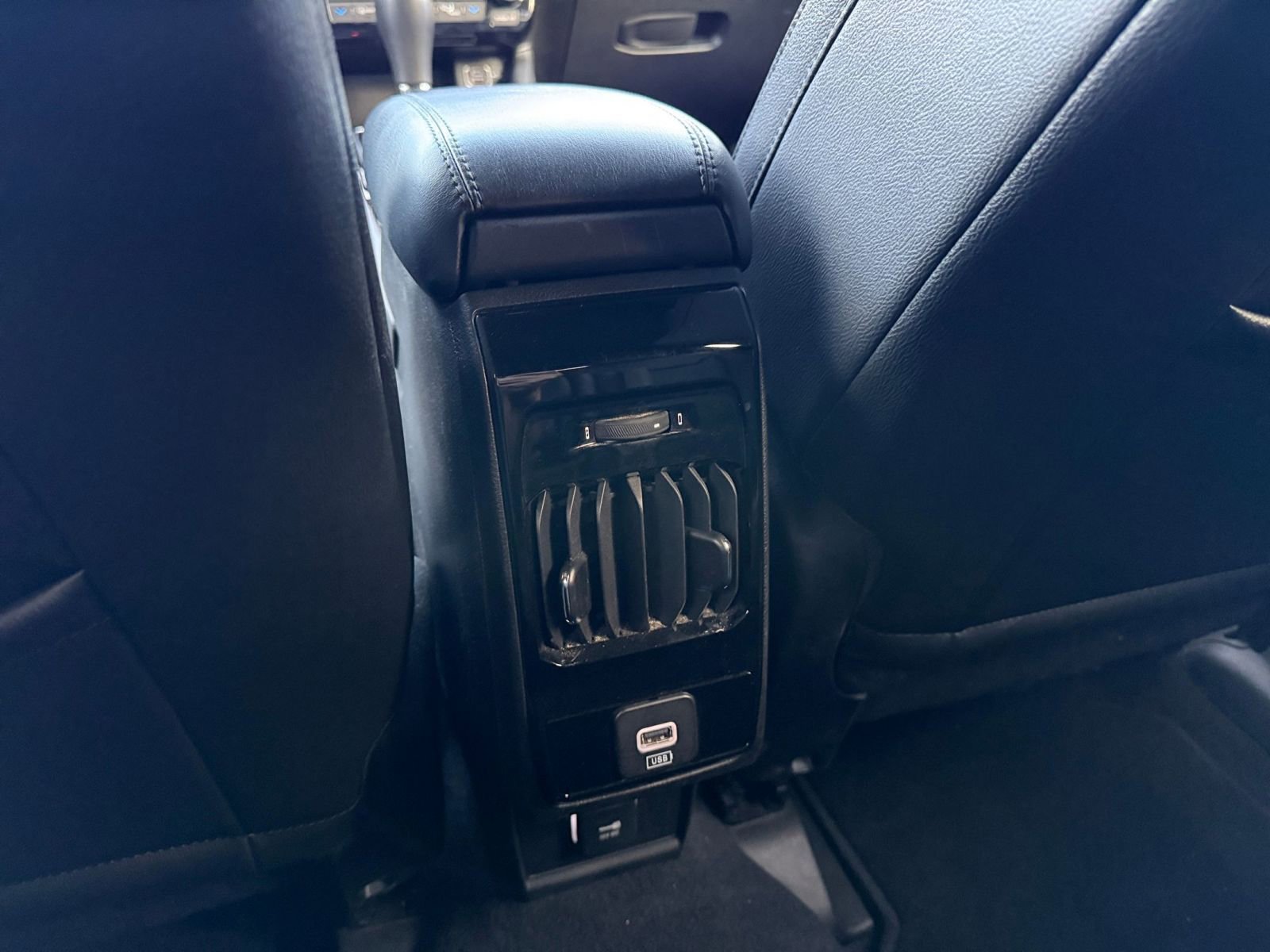 Thumbnail: 2025 Jeep Compass - 24