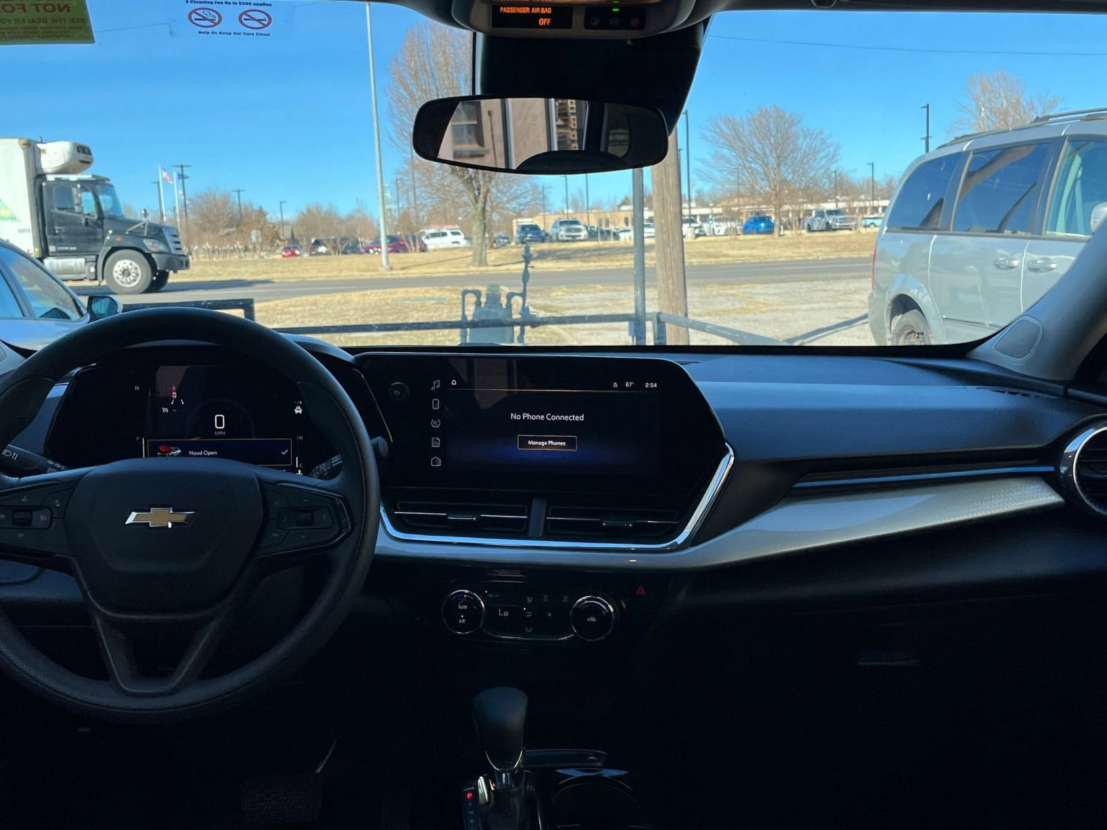 Thumbnail: 2025 Chevrolet Trax - 32