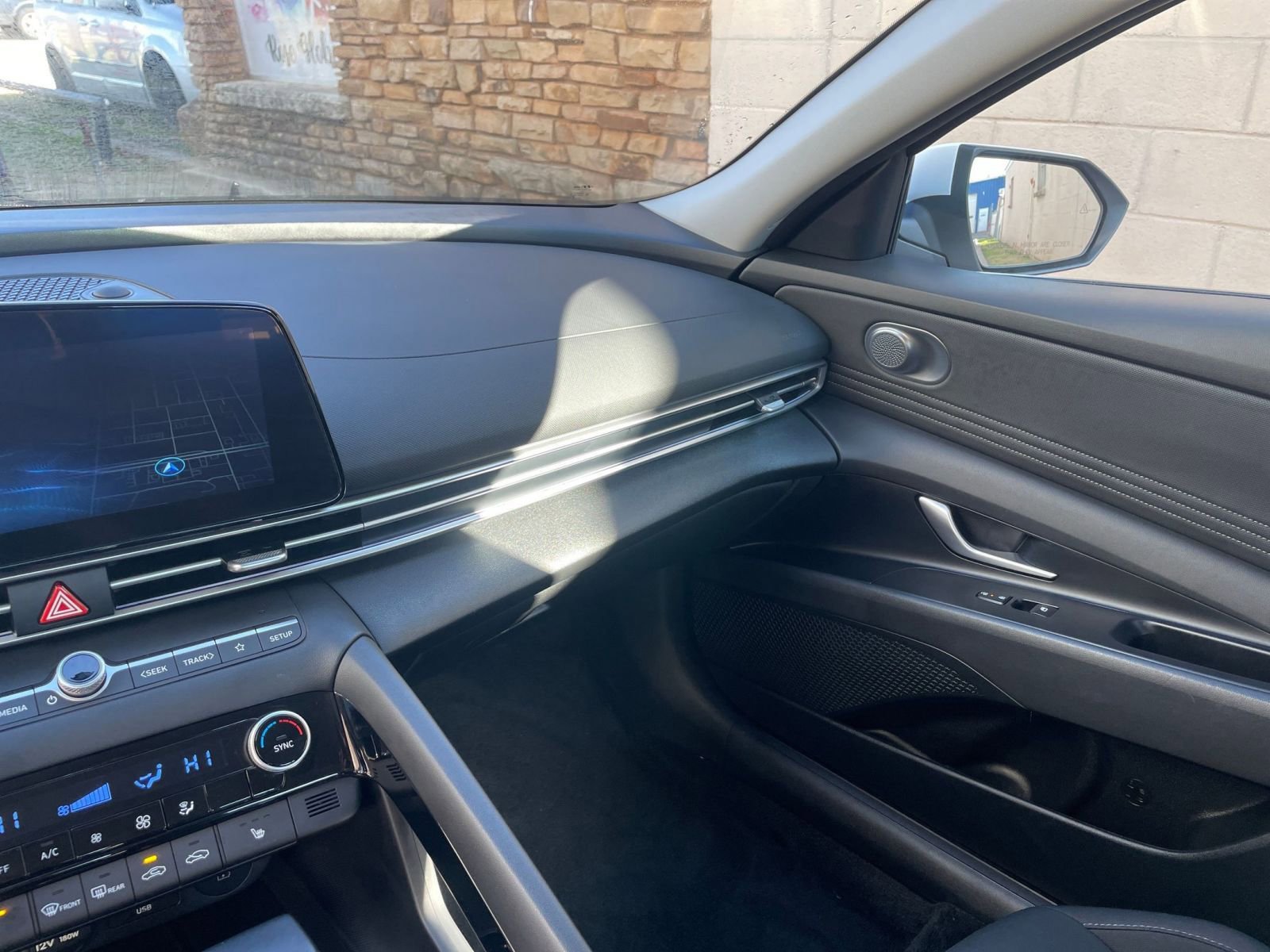 Thumbnail: 2025 Hyundai Elantra - 34