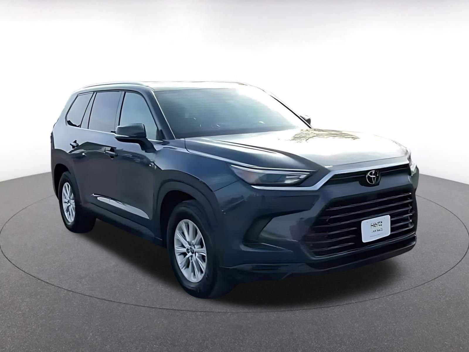 Thumbnail: 2025 Toyota Grand Highlander - 3