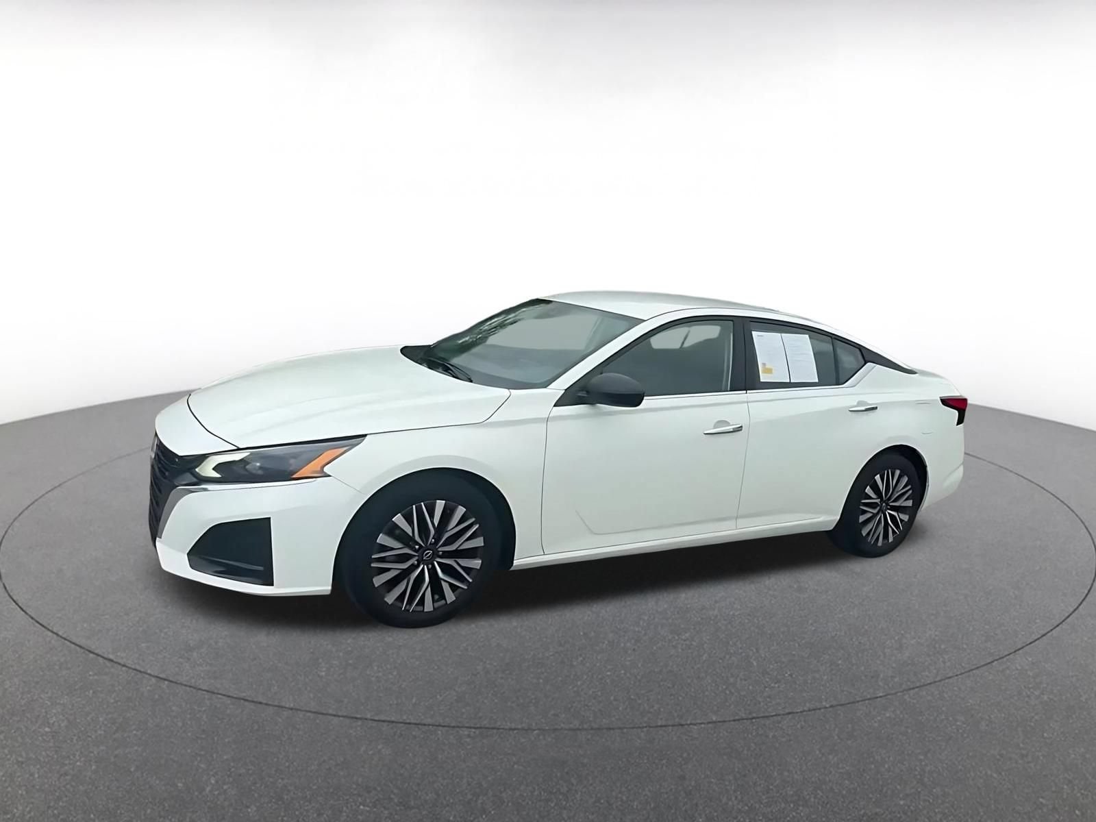 Thumbnail: 2025 Nissan Altima - 6