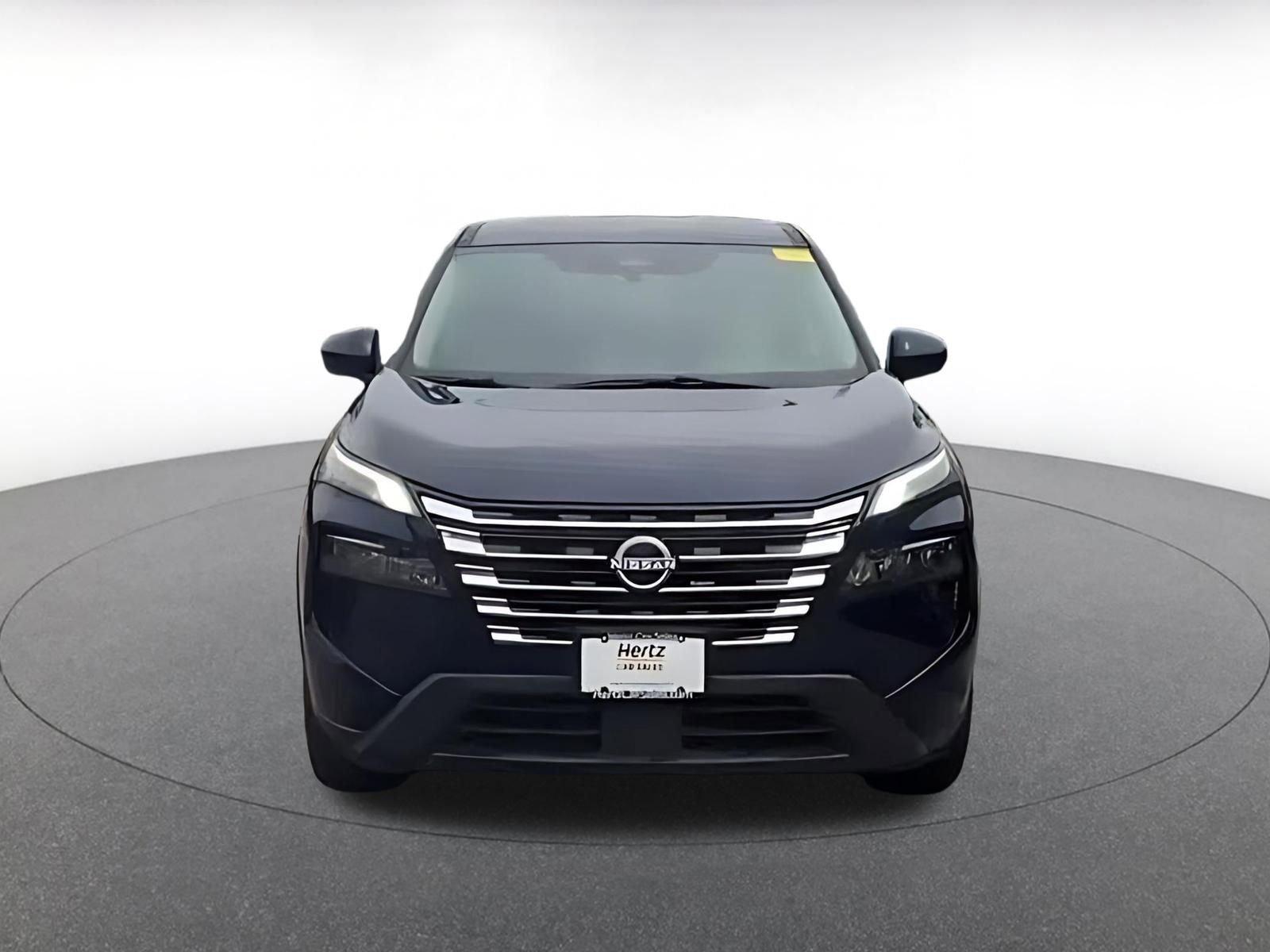 Thumbnail: 2025 Nissan Rogue - 4