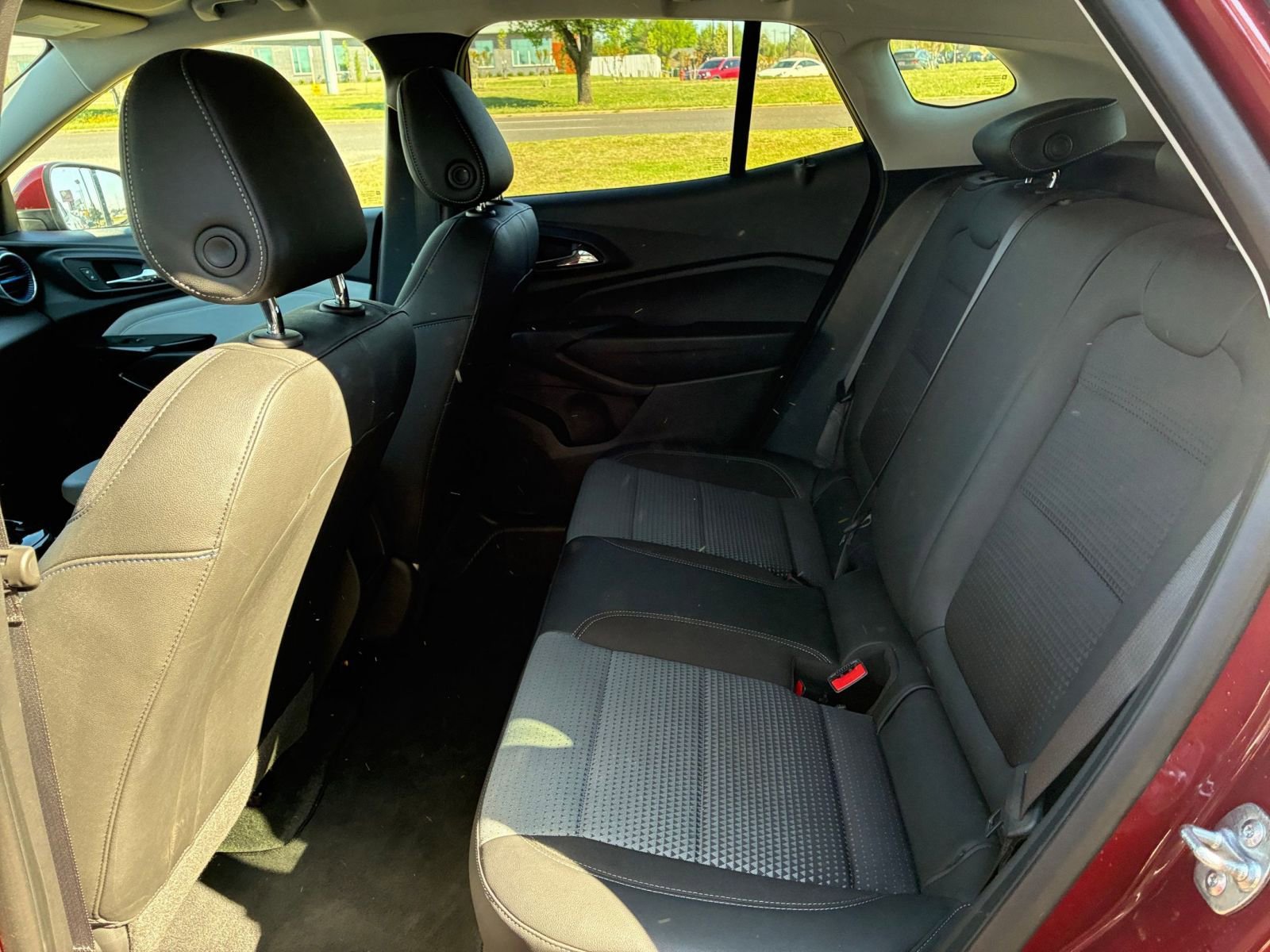 Thumbnail: 2025 Chevrolet Trax - 24