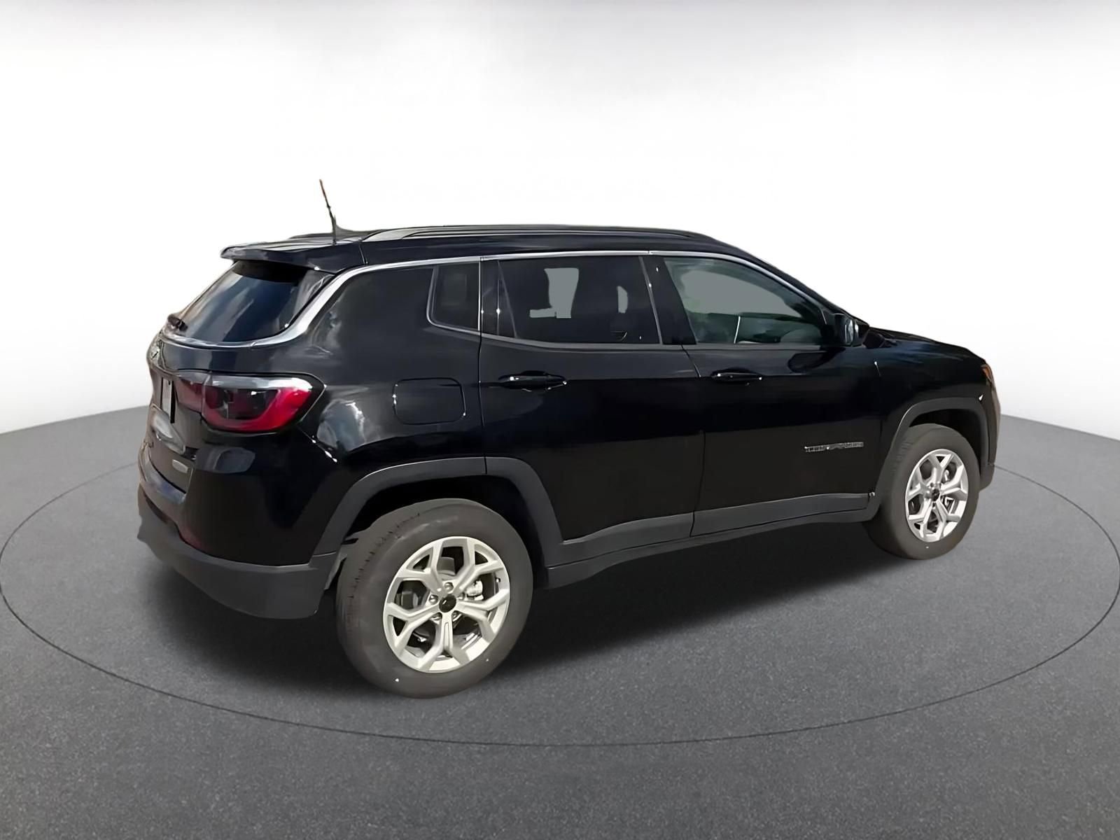 Thumbnail: 2025 Jeep Compass - 15