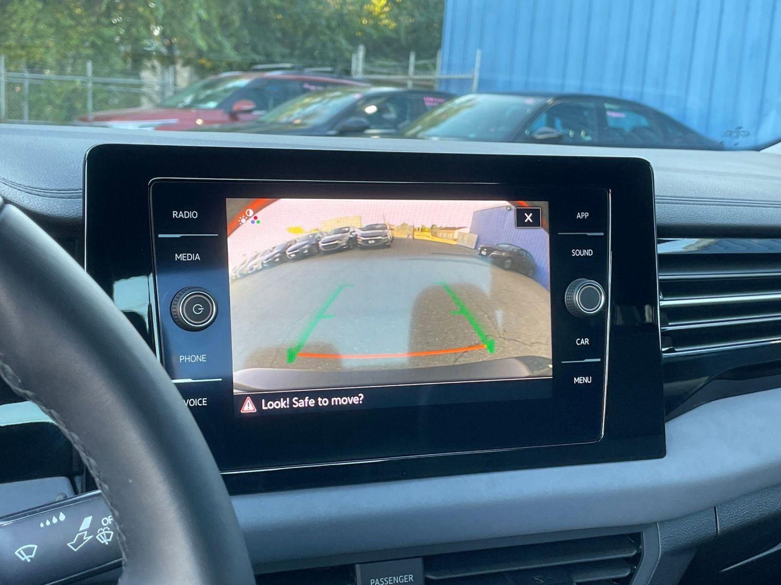 Thumbnail: 2025 Volkswagen Jetta - 17