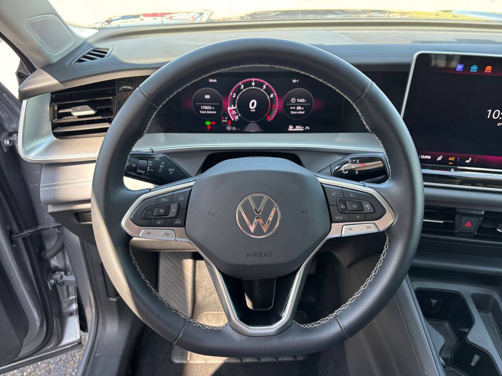 Thumbnail: 2026 Volkswagen Tiguan - 25