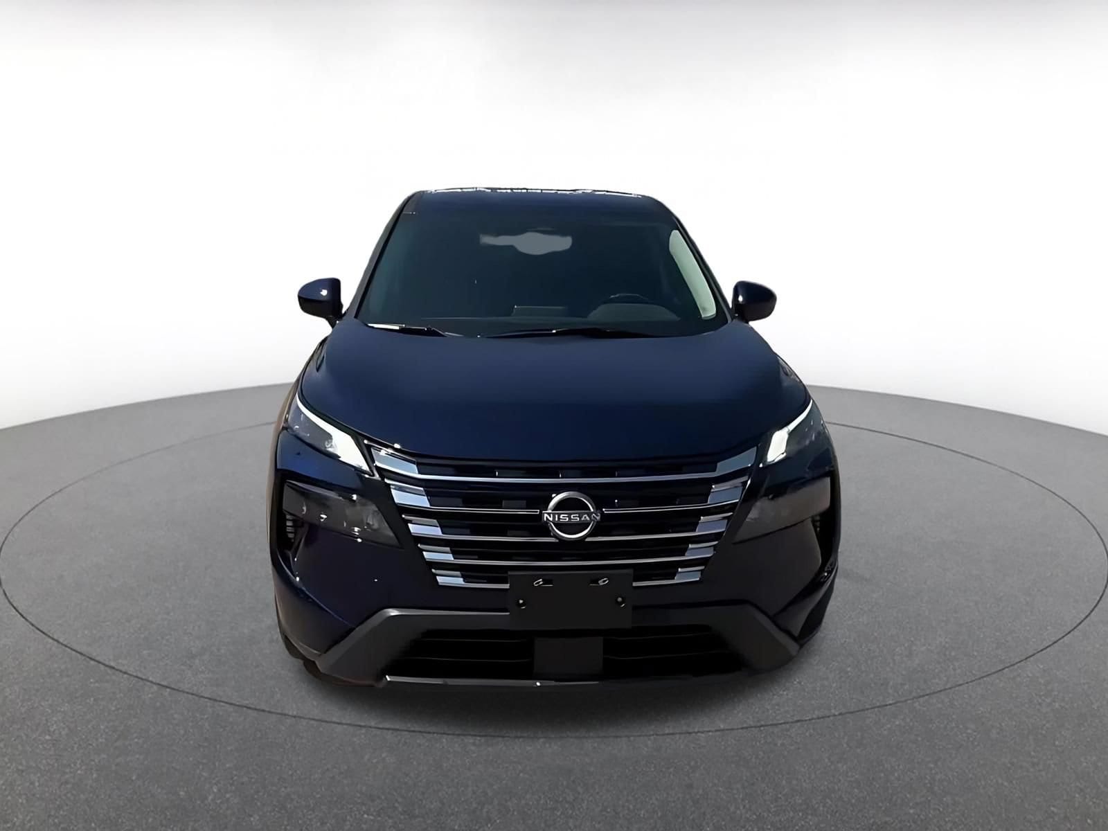 Thumbnail: 2026 Nissan Rogue - 4