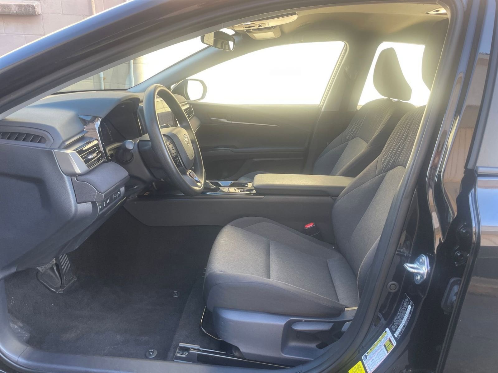 Thumbnail: 2025 Toyota Camry - 25