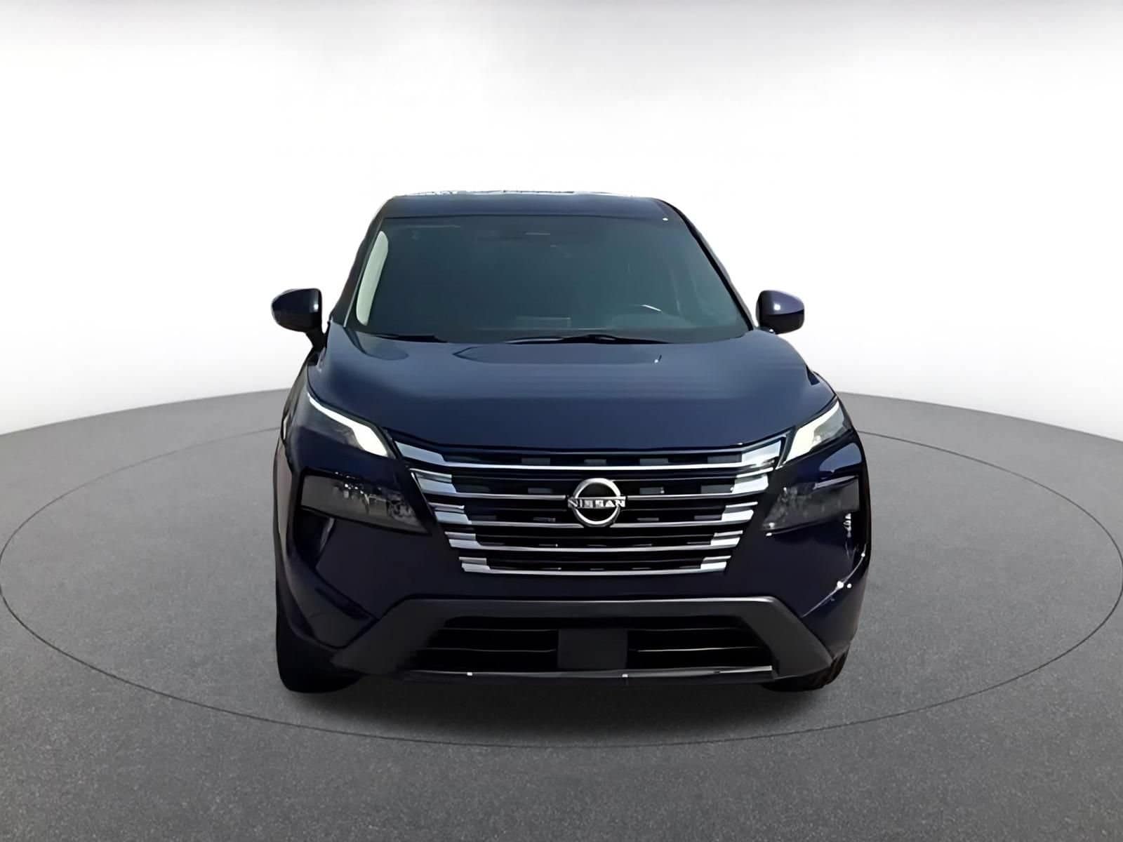 Thumbnail: 2025 Nissan Rogue - 4