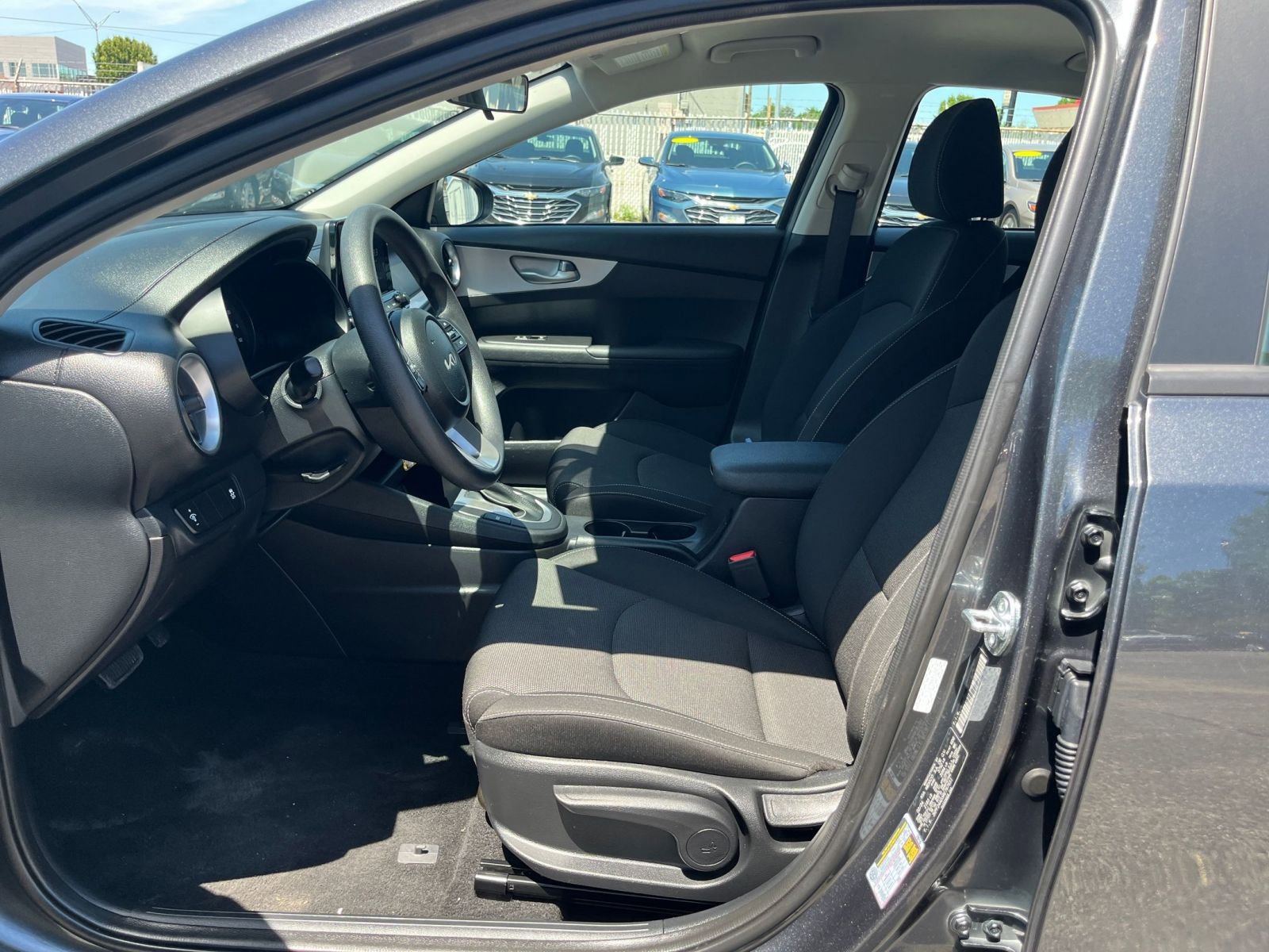 Thumbnail: 2024 Kia Forte - 28
