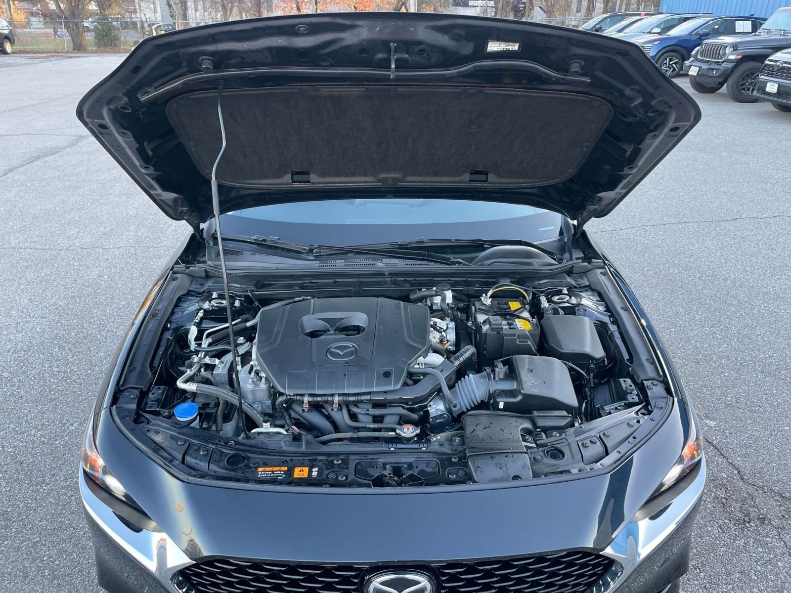 Thumbnail: 2025 Mazda Mazda3 - 32