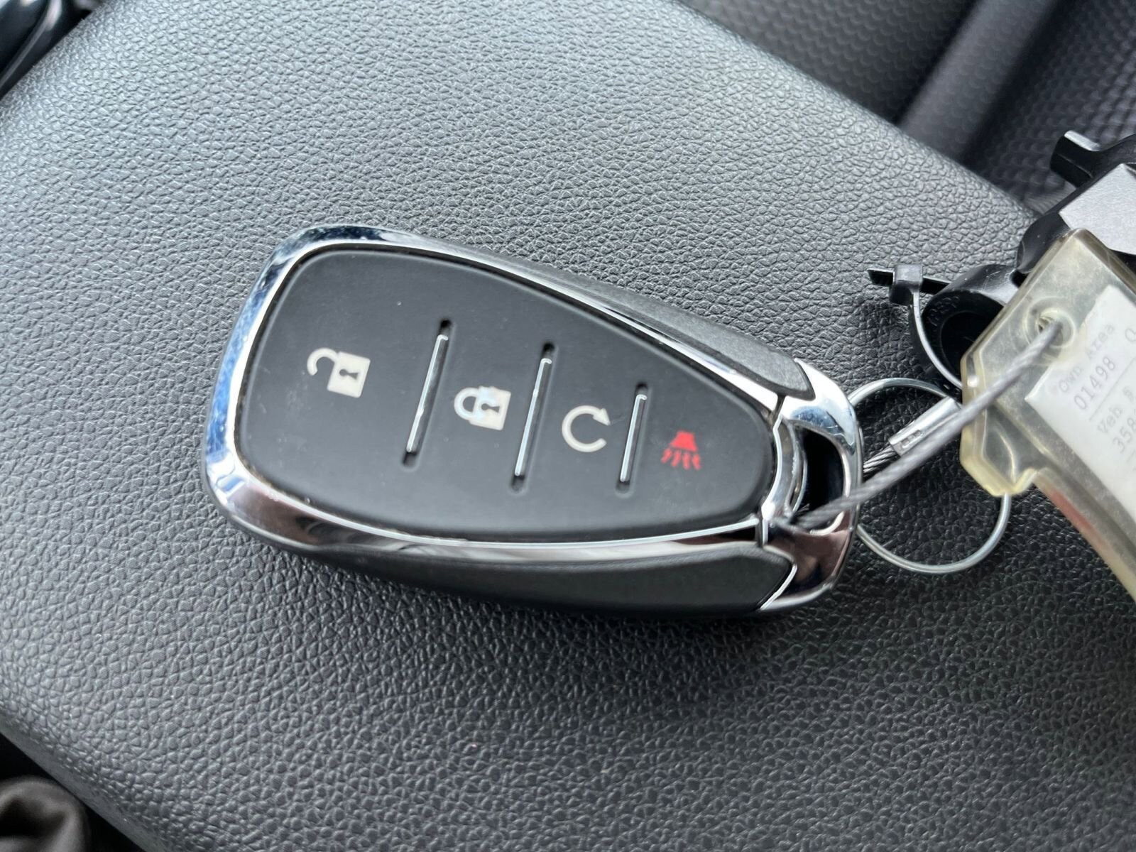 Thumbnail: 2025 Chevrolet Trax - 23