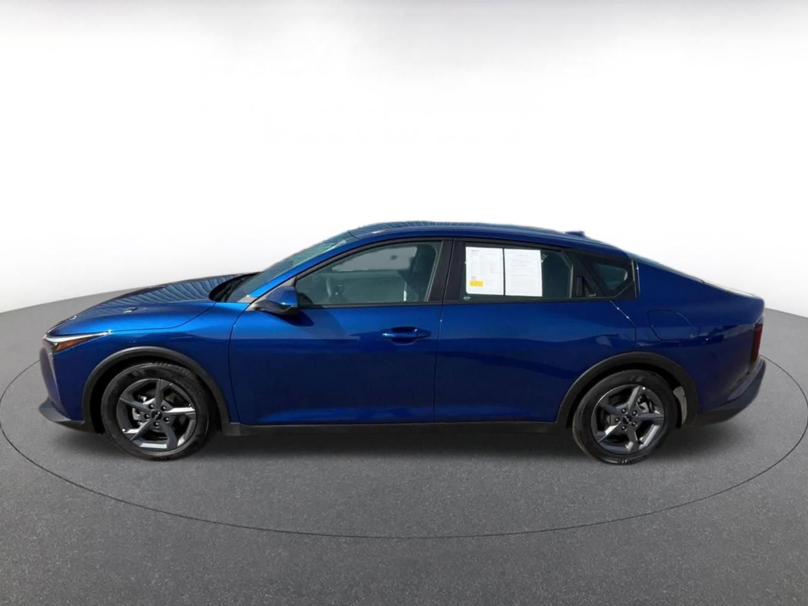 Thumbnail: 2025 Kia K4 - 9