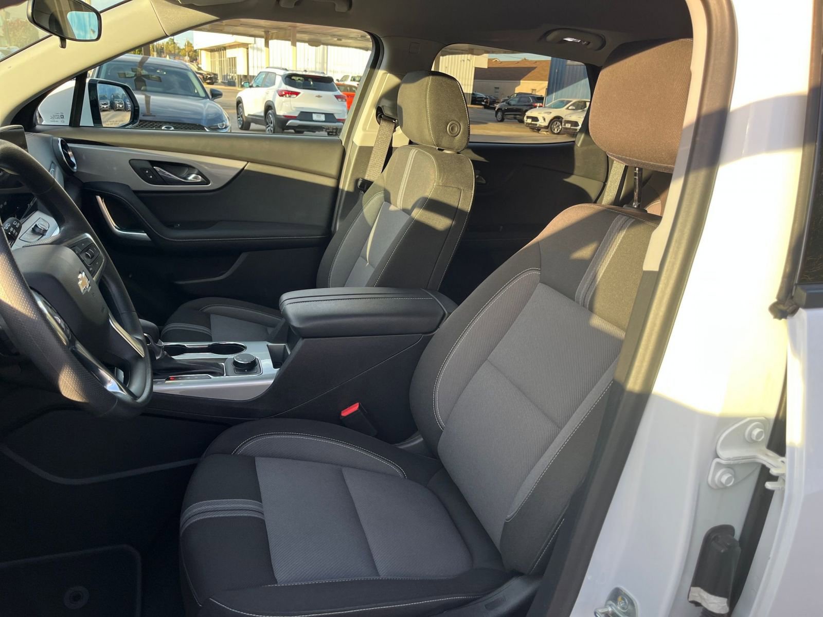 Thumbnail: 2025 Chevrolet Blazer - 27