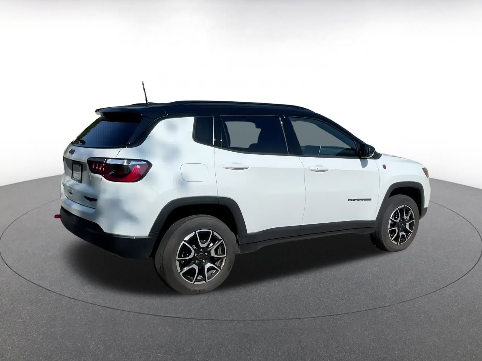 Thumbnail: 2025 Jeep Compass - 14