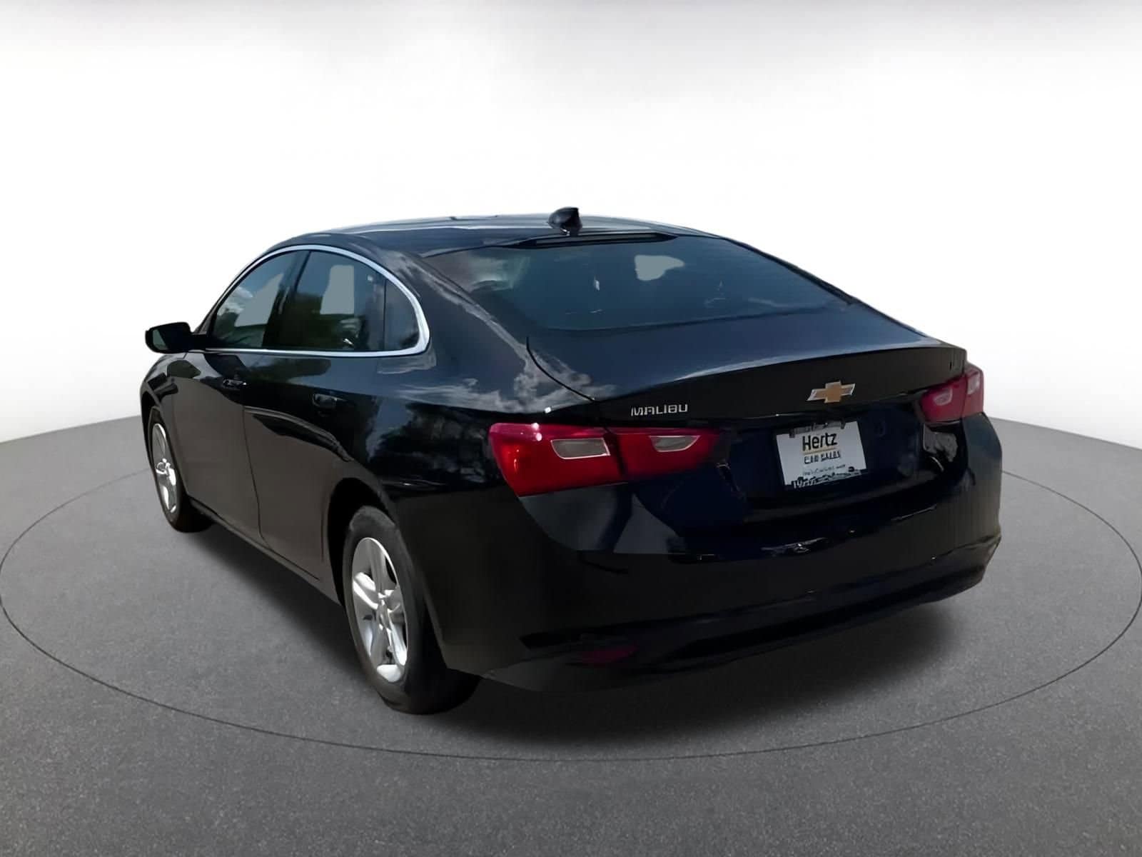 Thumbnail: 2024 Chevrolet Malibu - 11