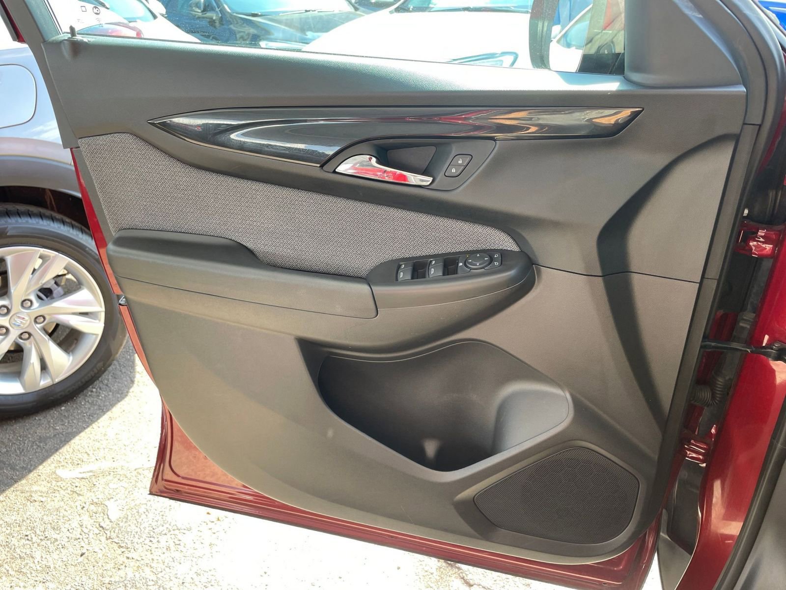 Thumbnail: 2025 Chevrolet TrailBlazer - 20