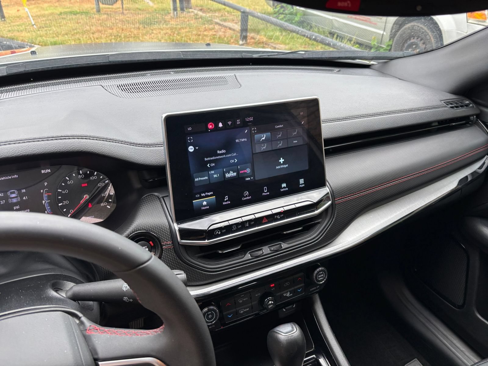 Thumbnail: 2025 Jeep Compass - 16