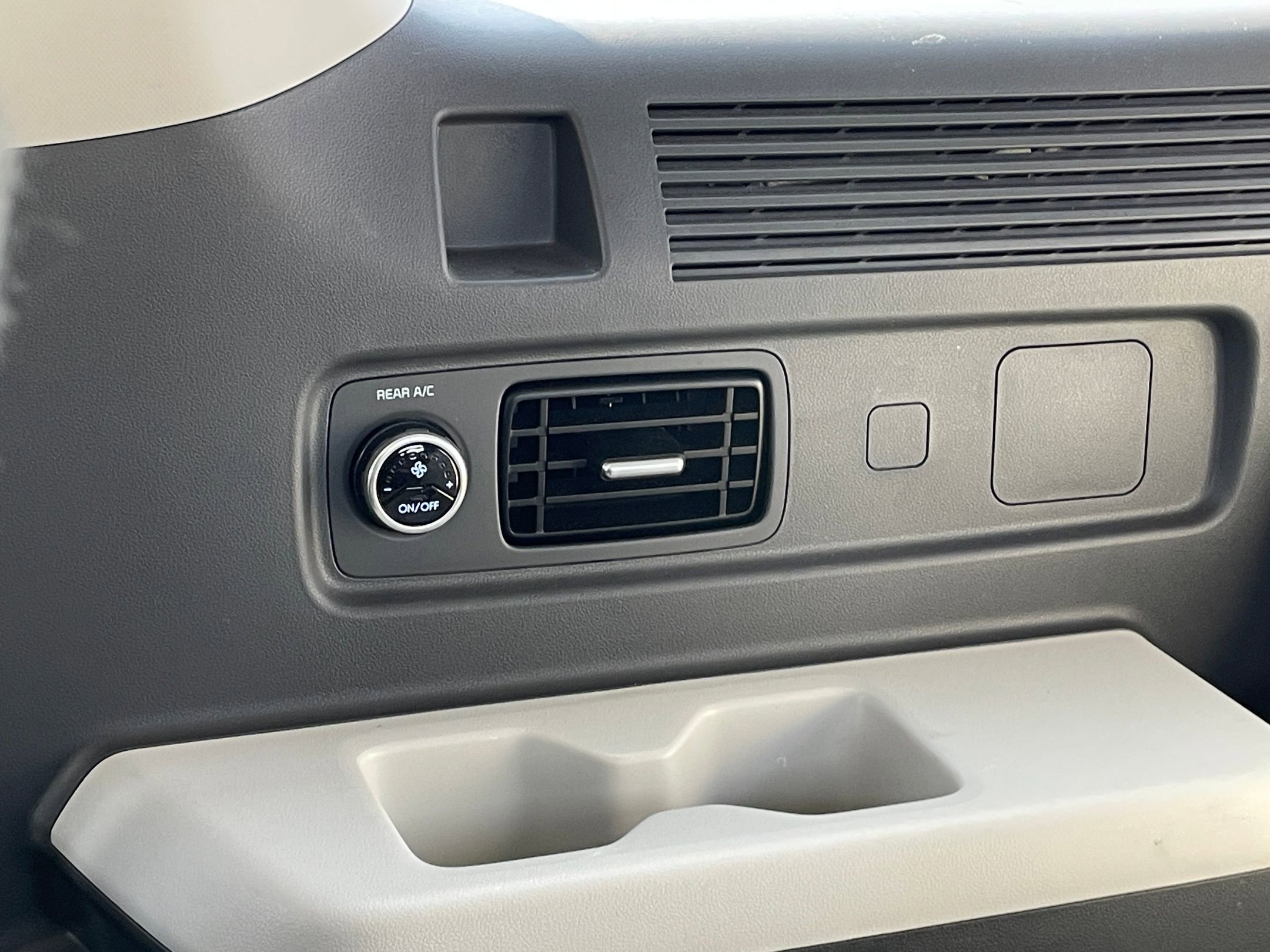 Thumbnail: 2025 Hyundai Santa Fe - 24