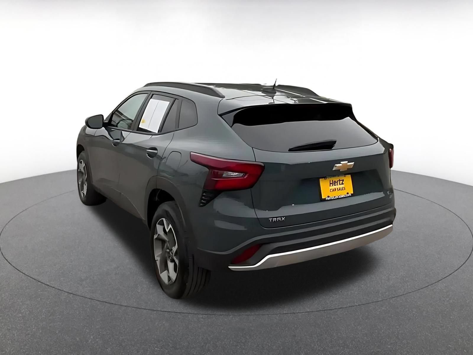 Thumbnail: 2025 Chevrolet Trax - 11