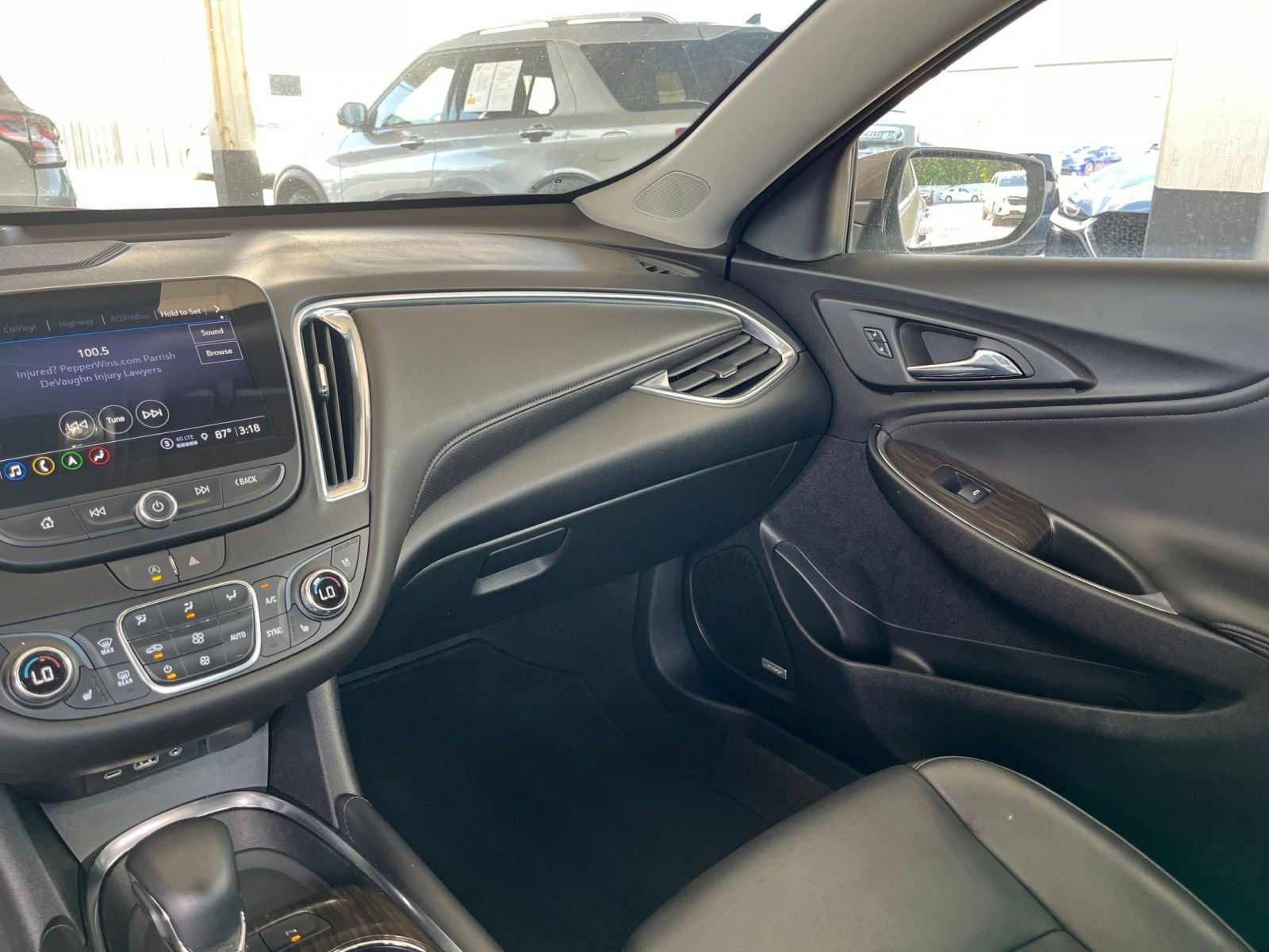 Thumbnail: 2024 Chevrolet Malibu - 35
