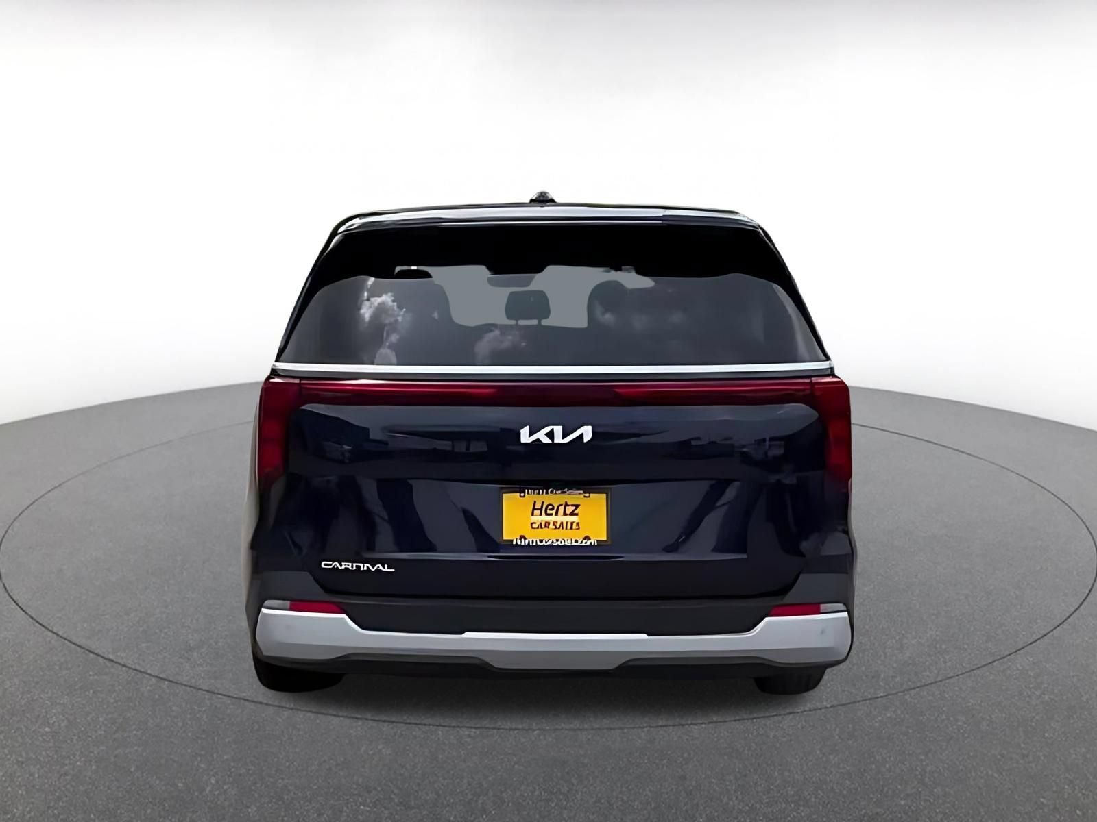 Thumbnail: 2026 Kia Carnival - 12