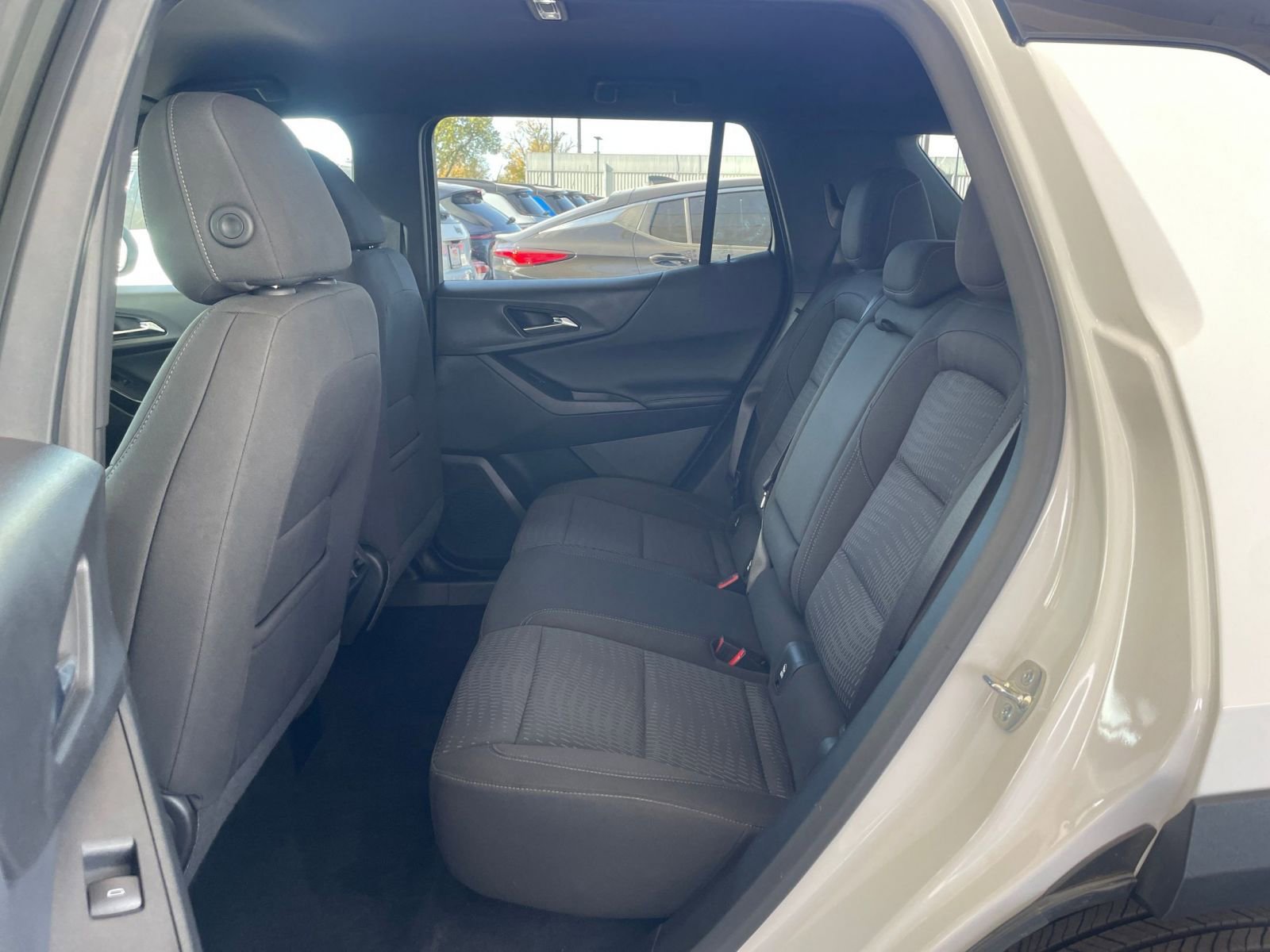 Thumbnail: 2025 Chevrolet Equinox - 24