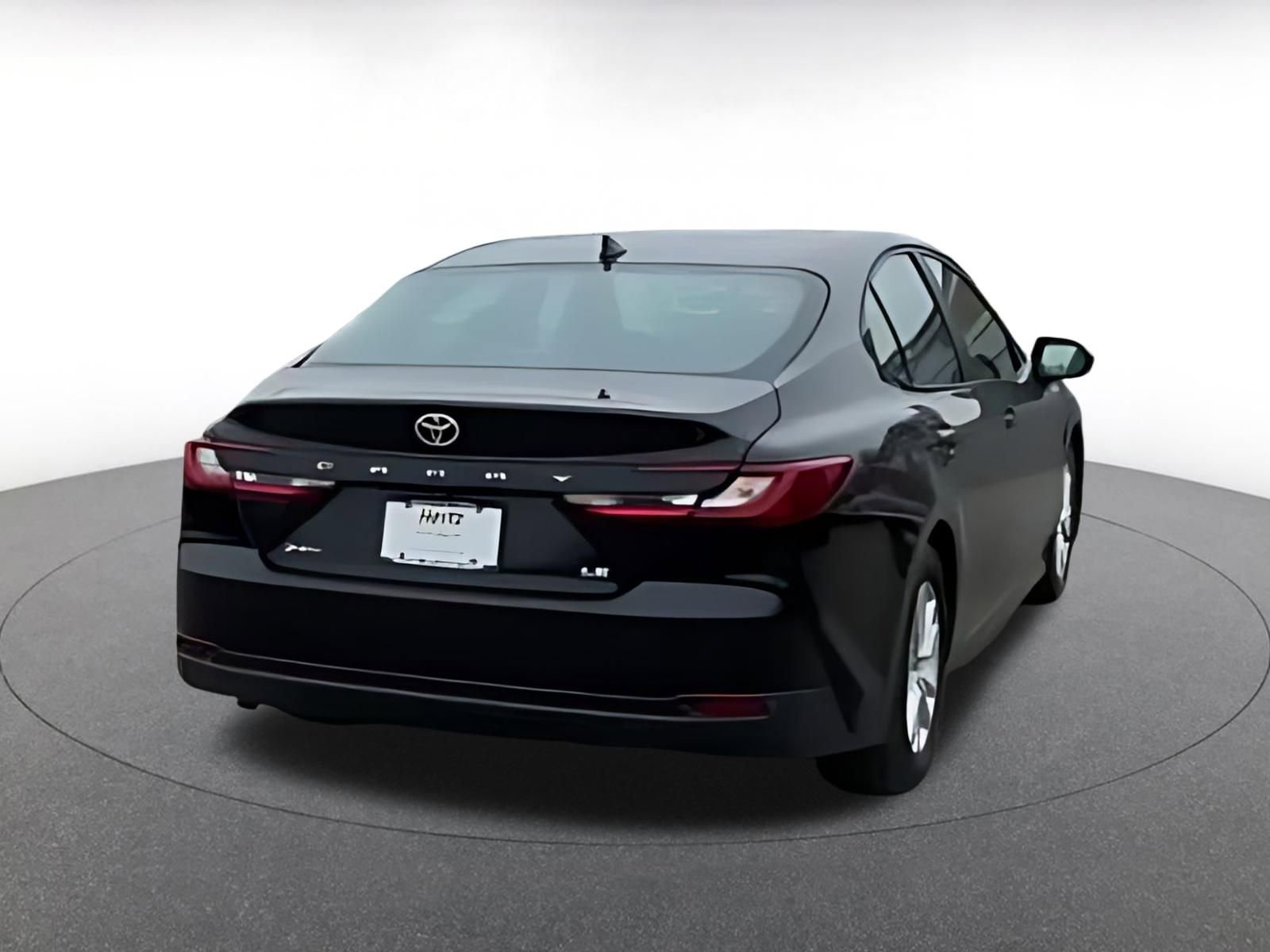 Thumbnail: 2025 Toyota Camry - 12