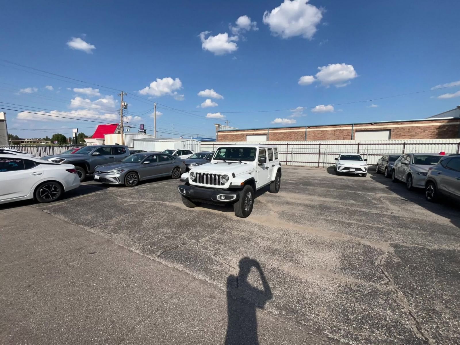 Thumbnail: 2025 Jeep Wrangler - 16