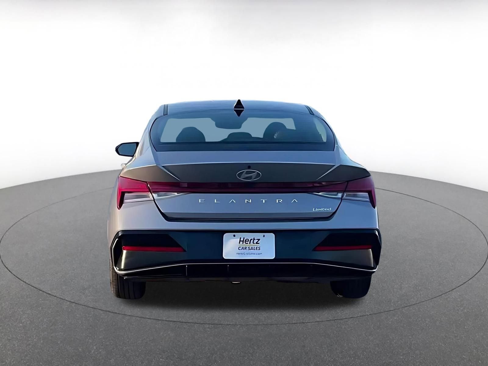 Thumbnail: 2025 Hyundai Elantra - 12