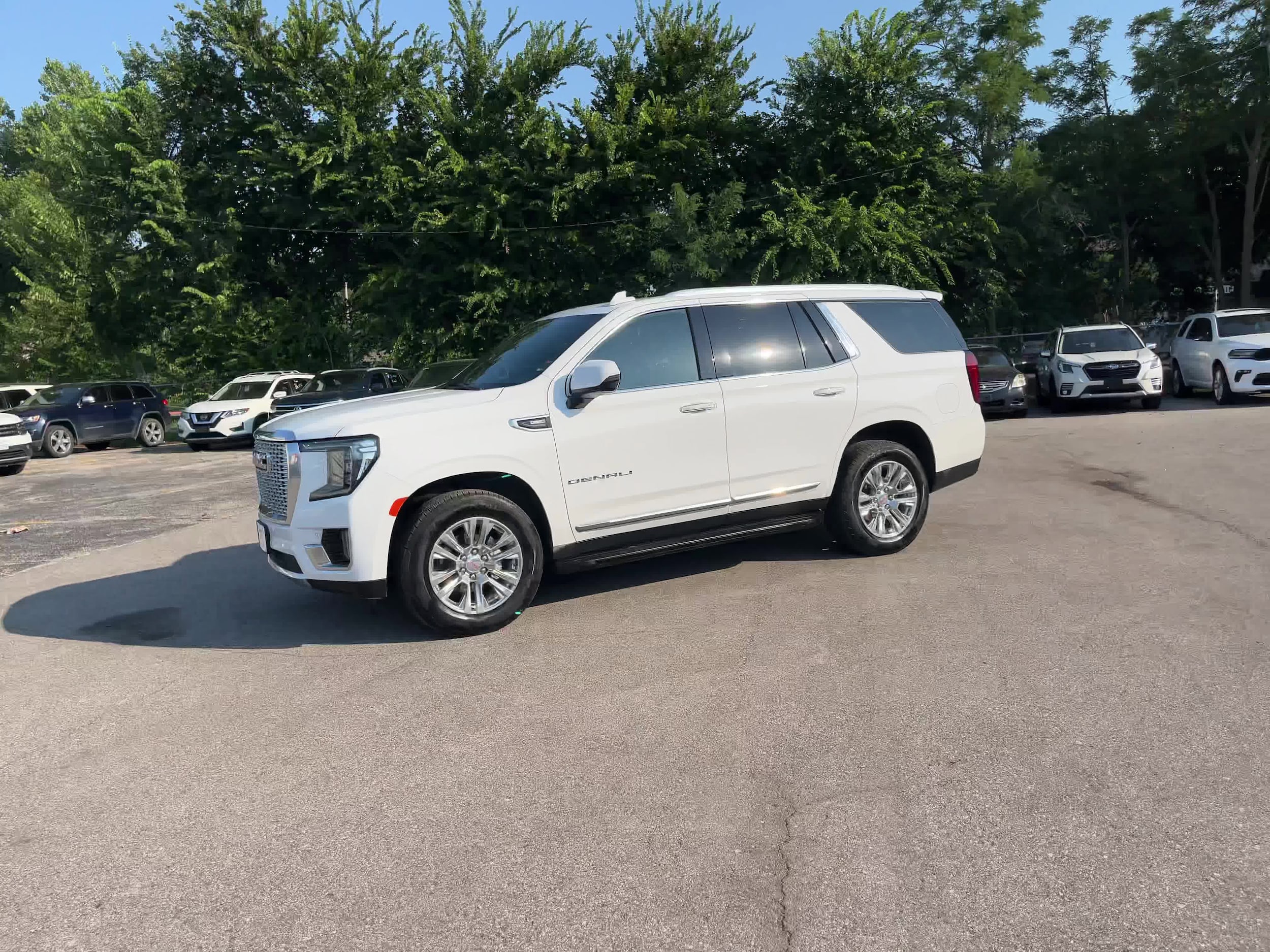 2023 GMC Yukon Denali 7