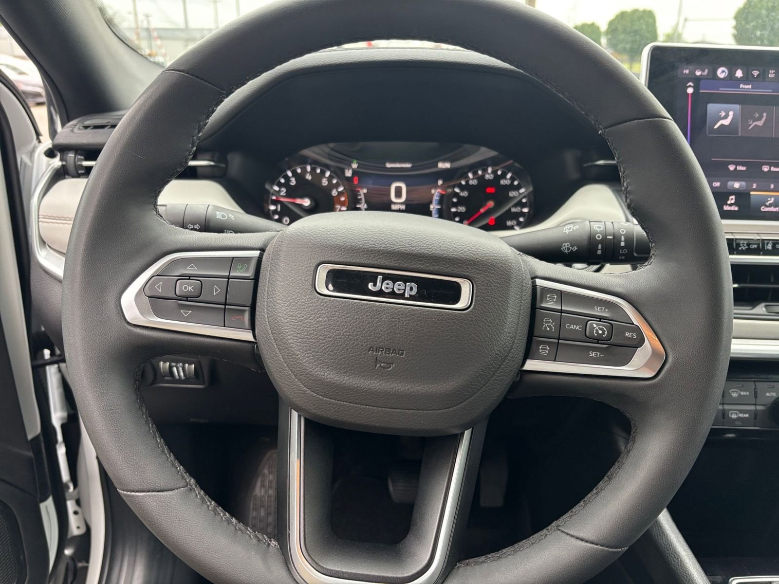 Thumbnail: 2025 Jeep Compass - 29