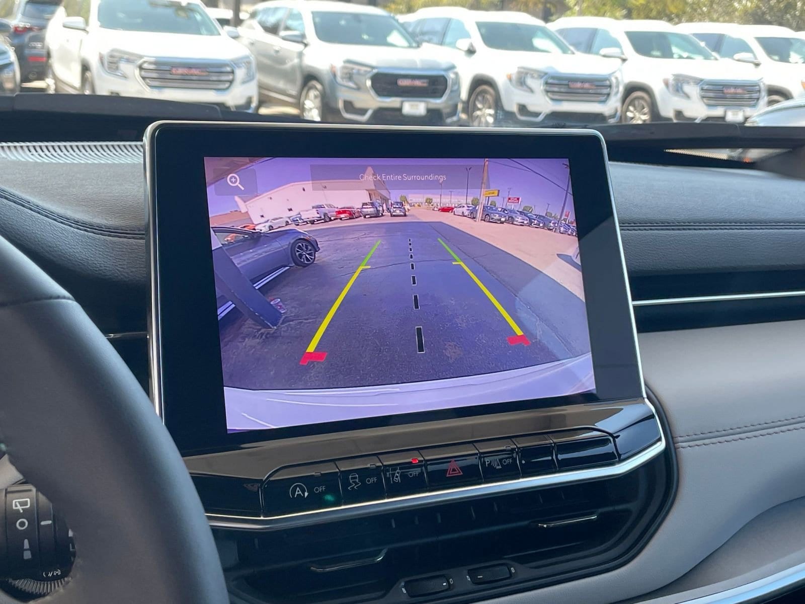 Thumbnail: 2025 Jeep Compass - 17