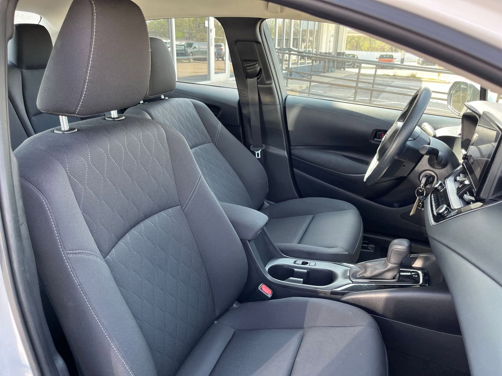 Thumbnail: 2025 Toyota Corolla - 34