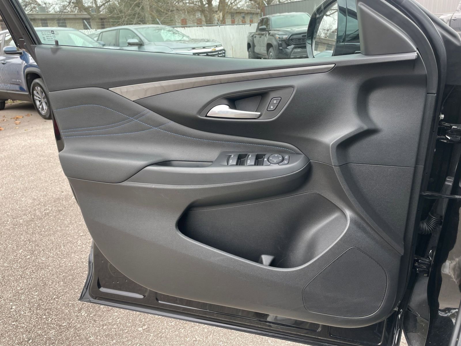 Thumbnail: 2025 Buick Envista - 20