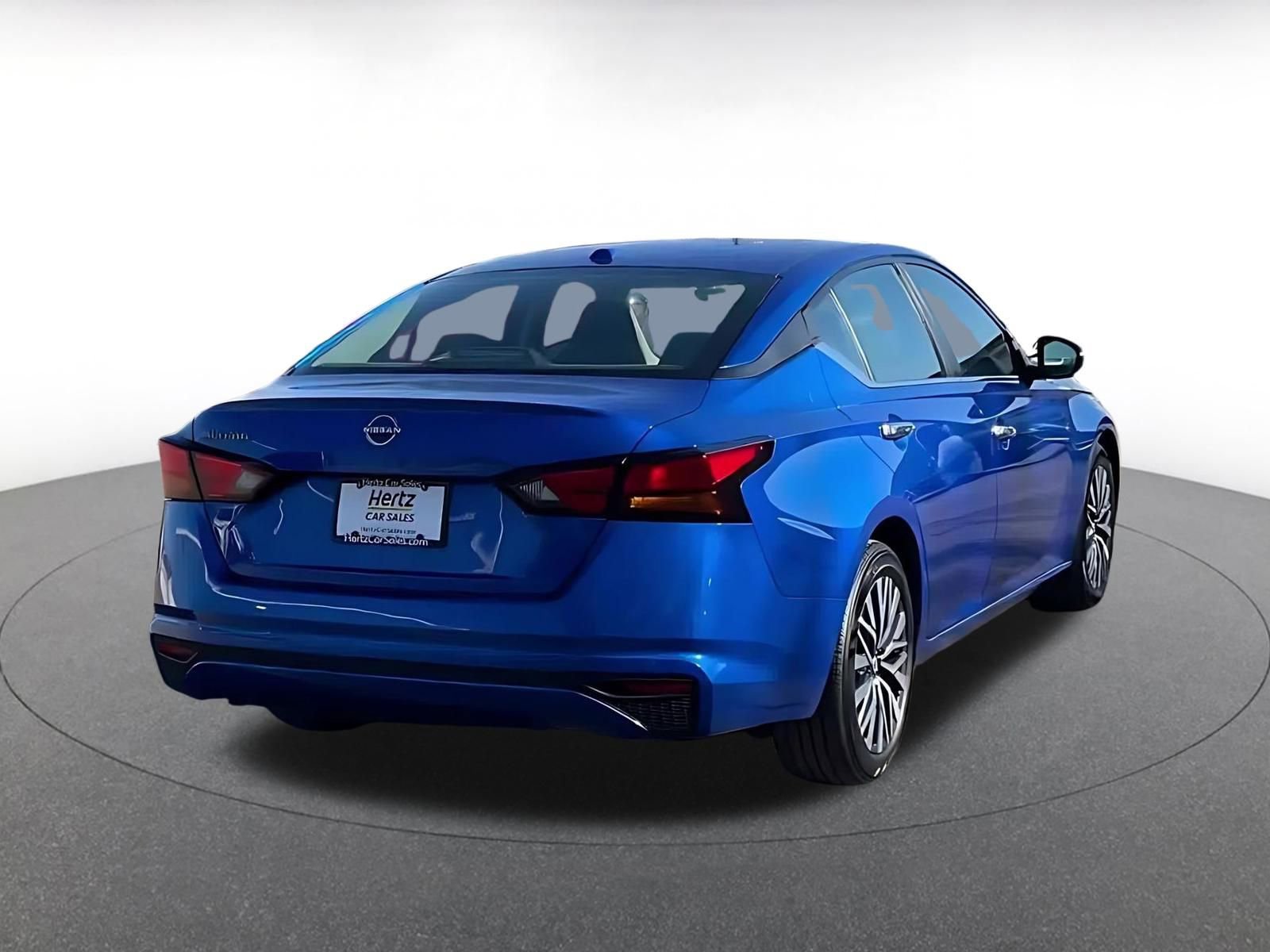 Thumbnail: 2025 Nissan Altima - 14