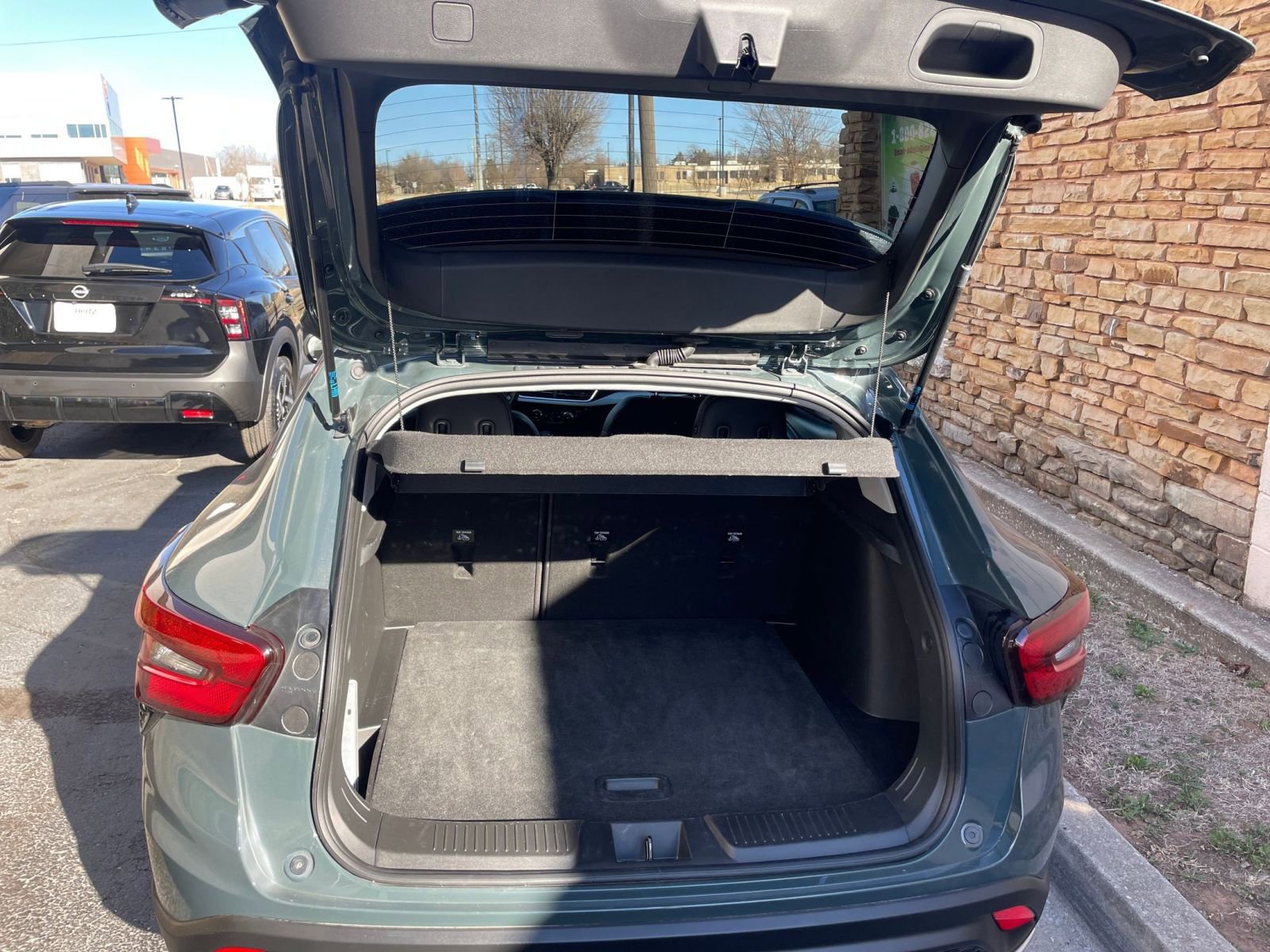 Thumbnail: 2025 Chevrolet Trax - 29