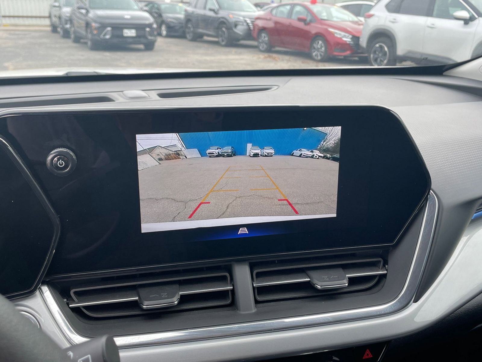 Thumbnail: 2025 Chevrolet Trax - 22