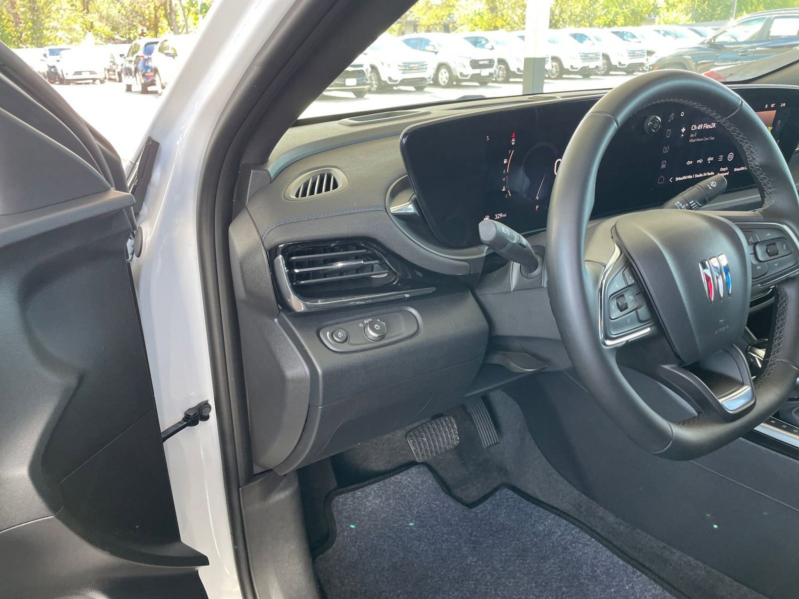 Thumbnail: 2025 Buick Envista - 32